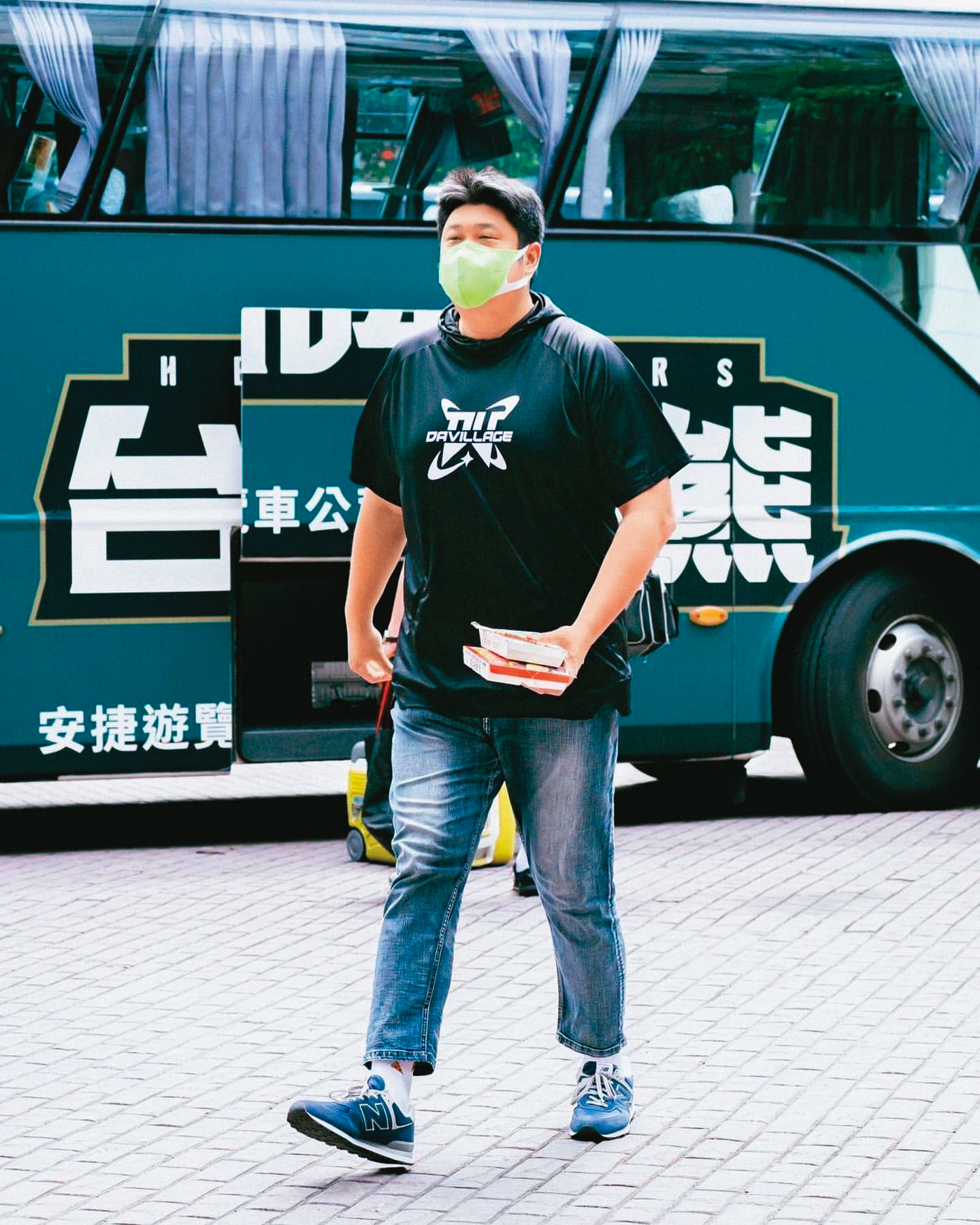 哈孝遠出身籃球世家,如今成為T1聯盟台灣啤酒英熊隊總經理。(翻攝自哈孝遠IG)