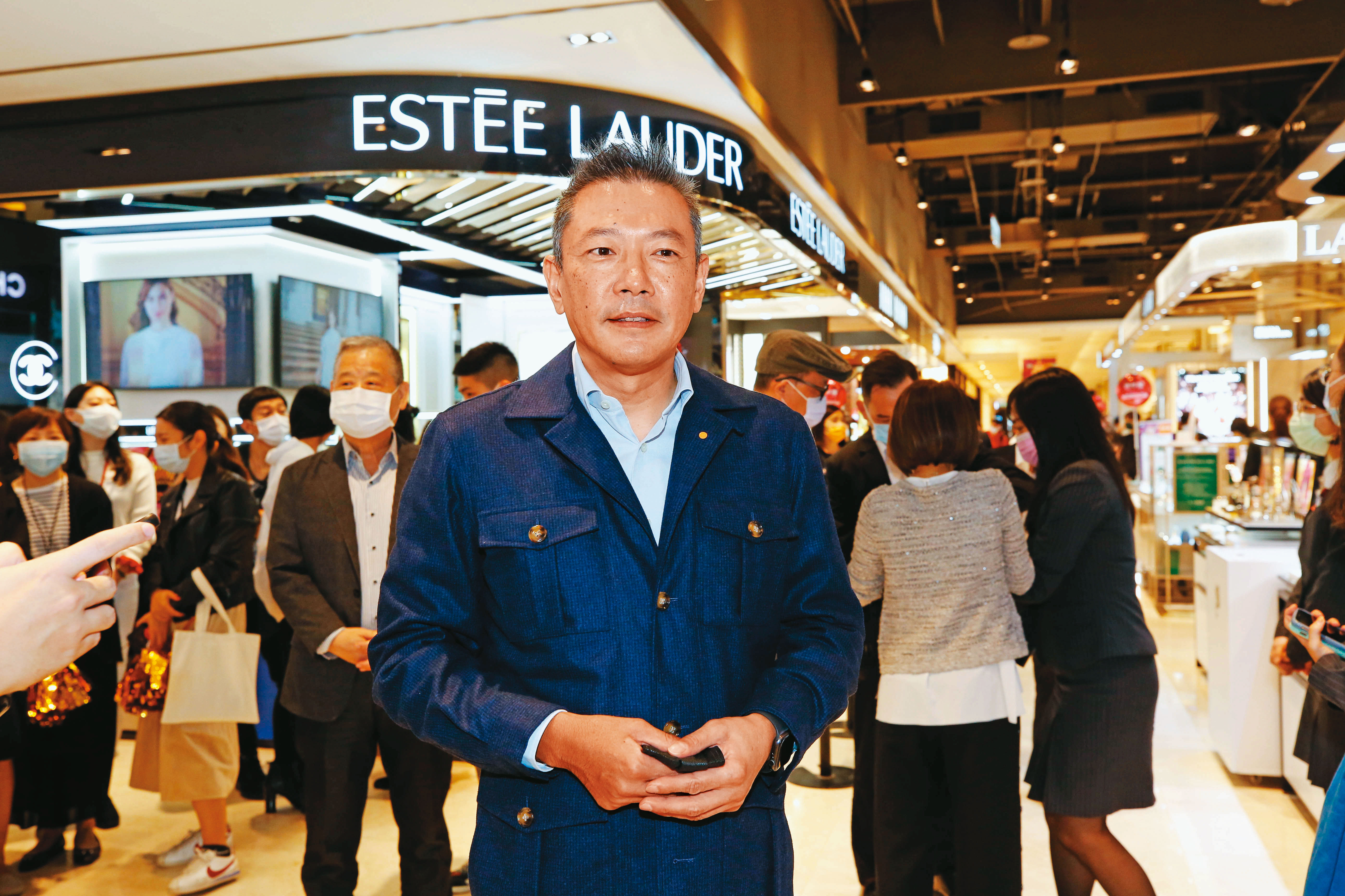 新光三越董事會改選，台新金董座吳東亮力挺堂姪、新光三越總經理吳昕陽（圖）。