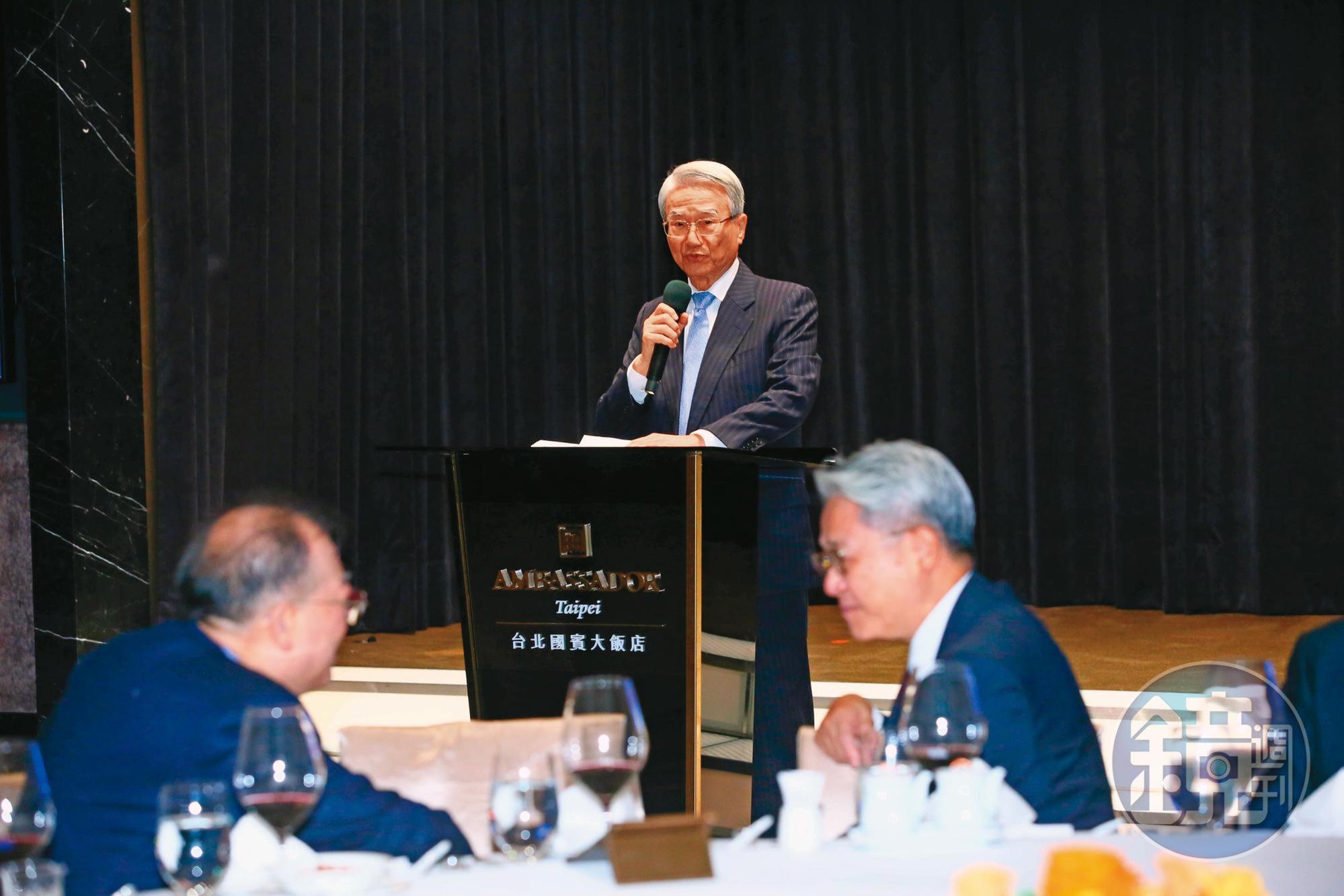 新光金和台新金合併案,吳東進和吳東亮兄弟各有堅持仍無共識。