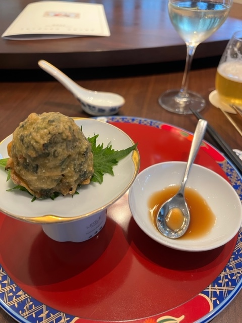 山海樓的「蚵嗲」用的是台南安平港阿祥伯的配方。