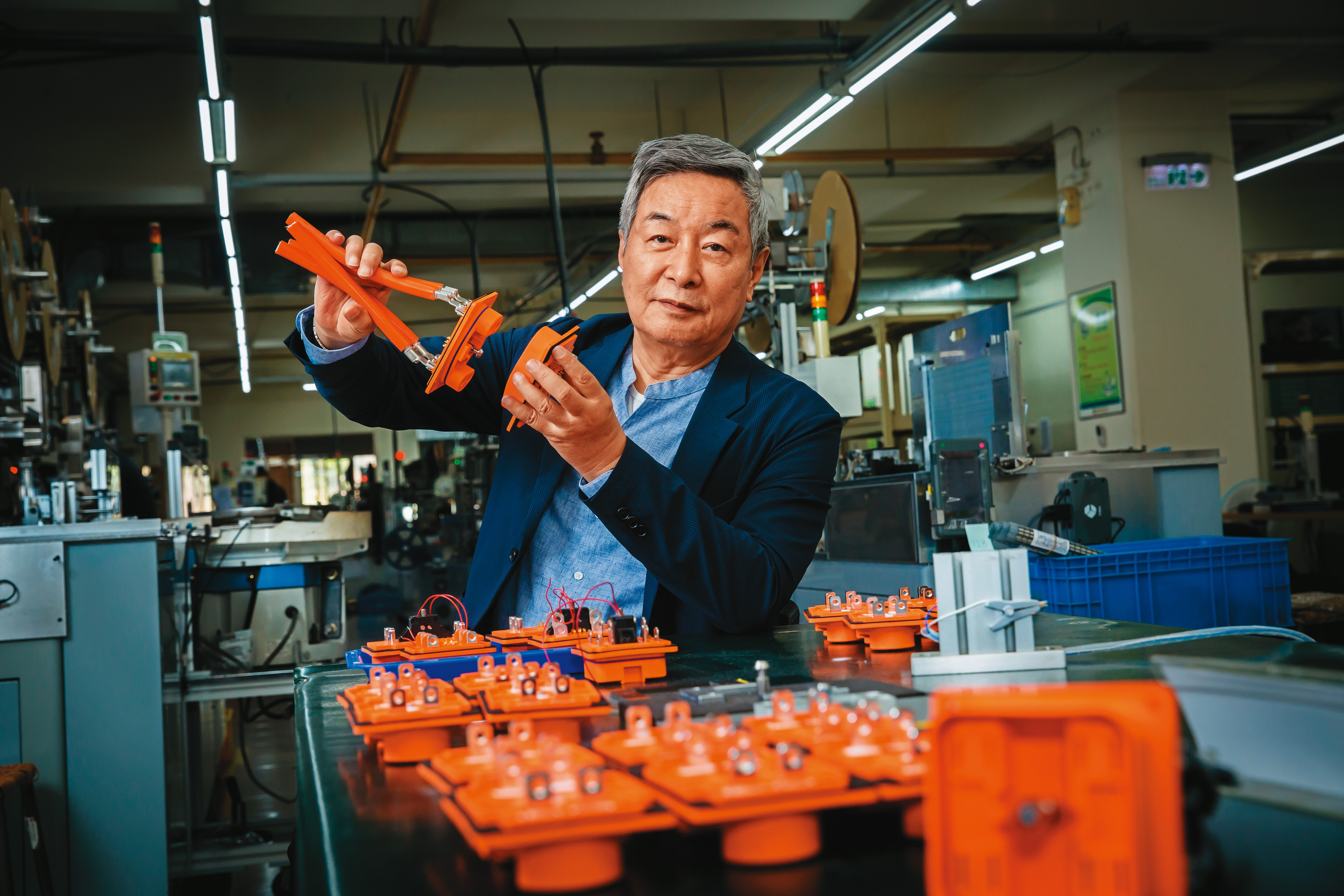 楊超群從電腦連接器做到儲能的大電流連接器，創業33年來不斷求新求變，從未虧錢。