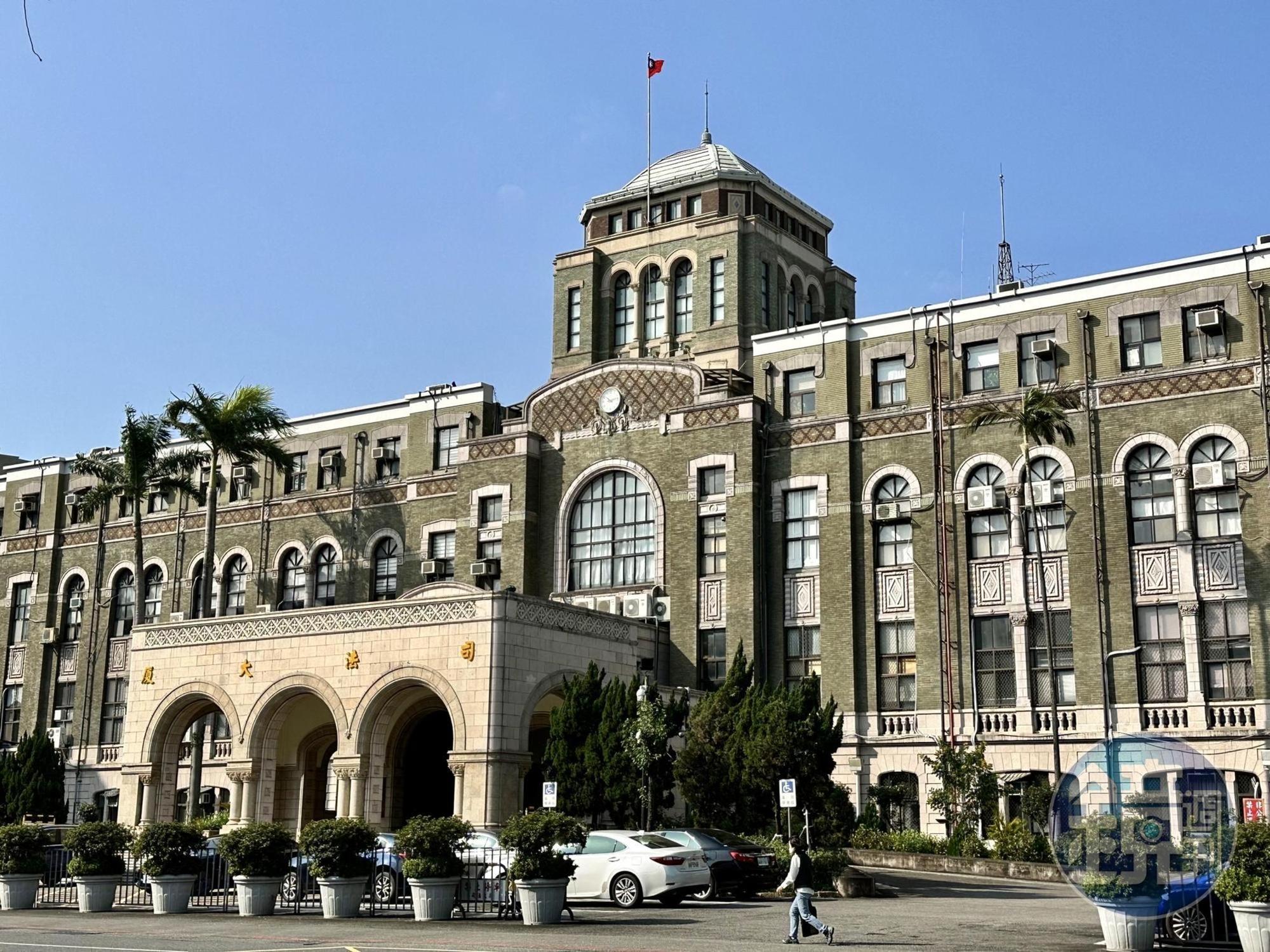懲戒法院審理涉「石木欽案及銀行員之死事件」的法官,因全案太晚被發現,至今已7位法官雖涉違失但獲判免罰。