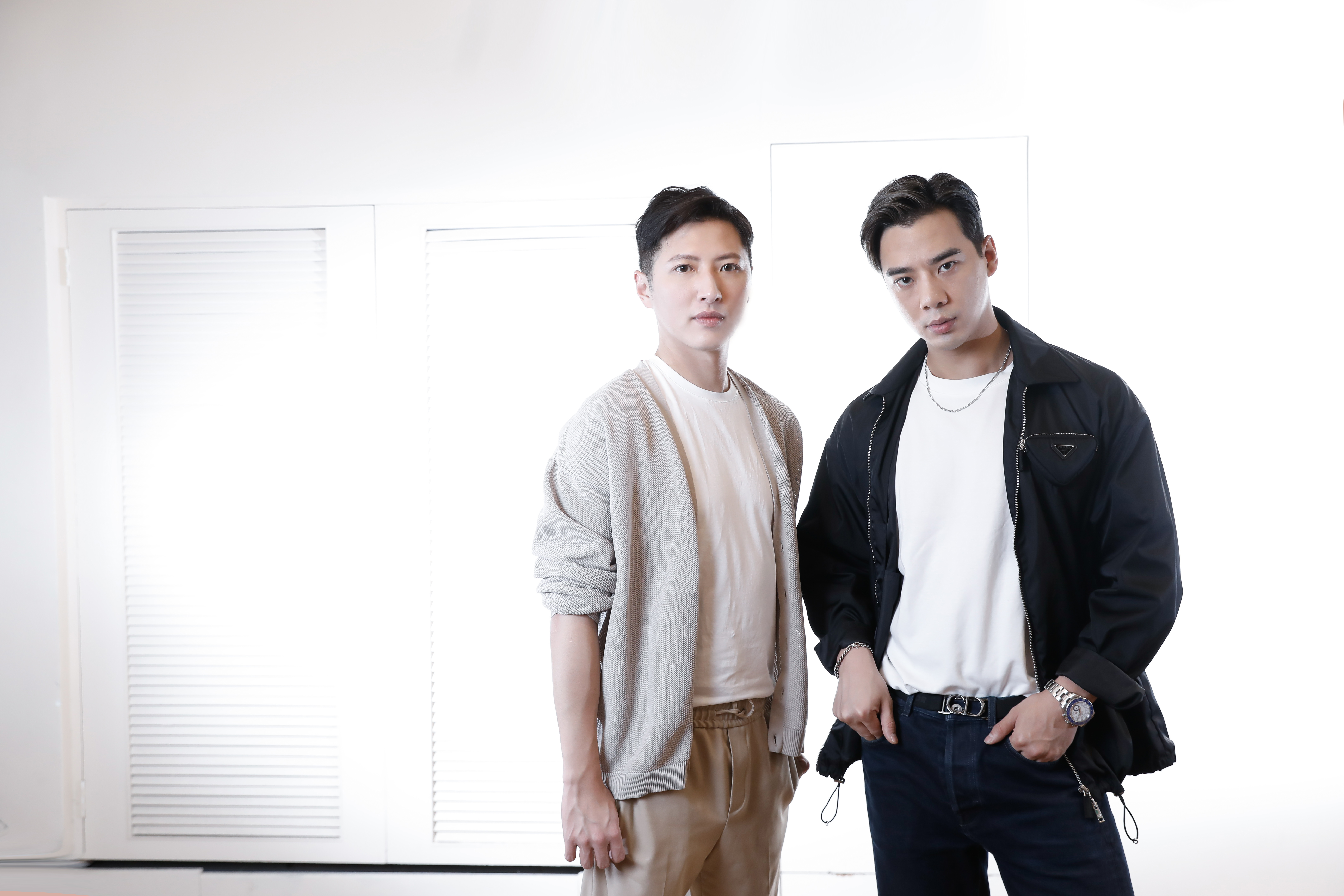 香港TVB男男配對電視節目《仔仔一堂》，配對成功的一對Ray馬柏斯（左）、Kenny楊志平（右）日前來台宣傳寫真集。