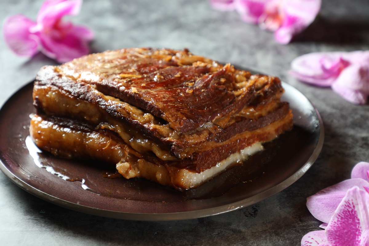 有漂亮層次的「府城金醬肉」，是懂吃的台南阿舍們追求的美味。