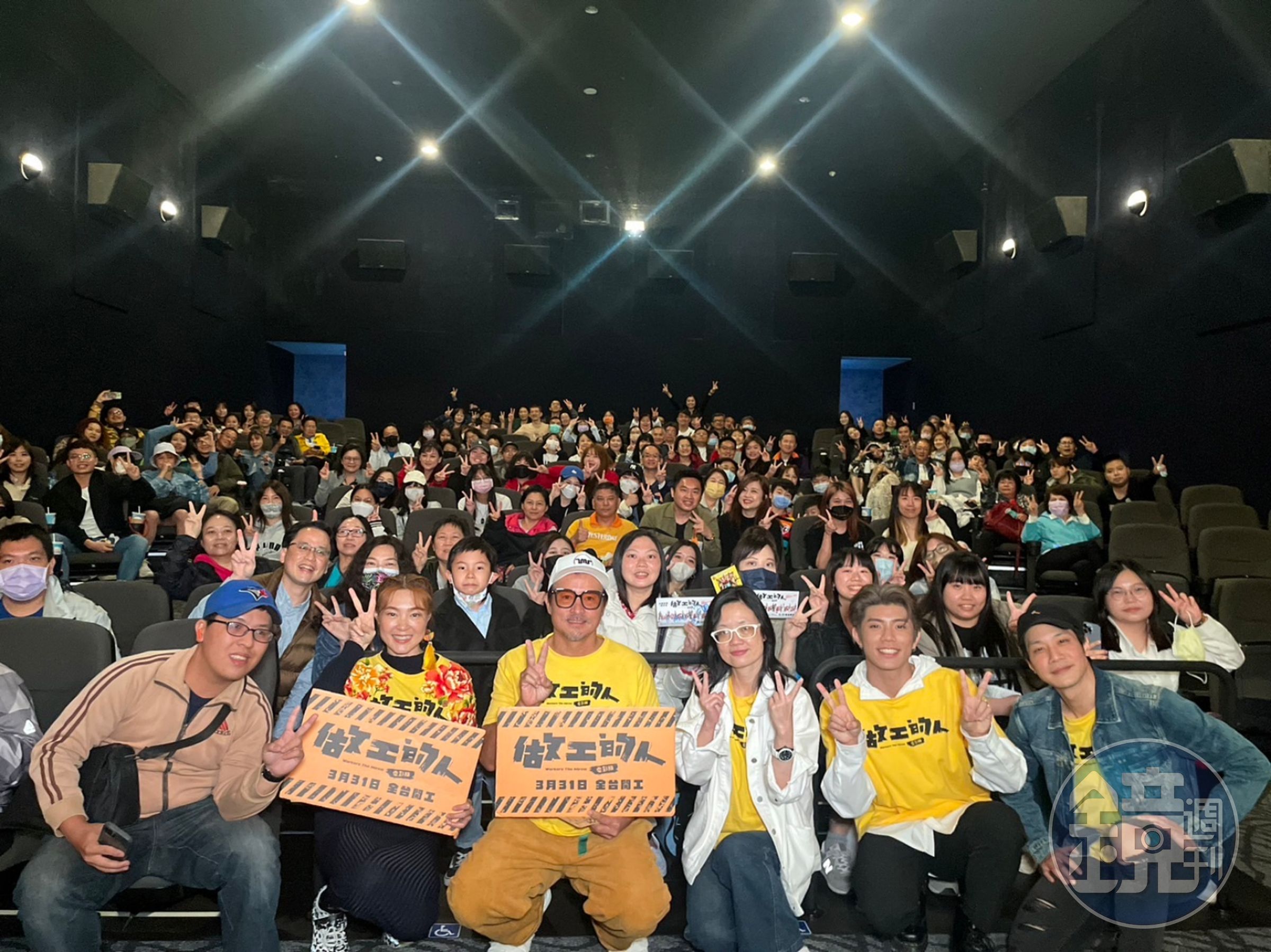 演員的陳峻廷為了感謝李銘順的教導,特別到QA場相挺,自己看完電影也覺得很感動。(大慕影藝、華映娛樂提供)