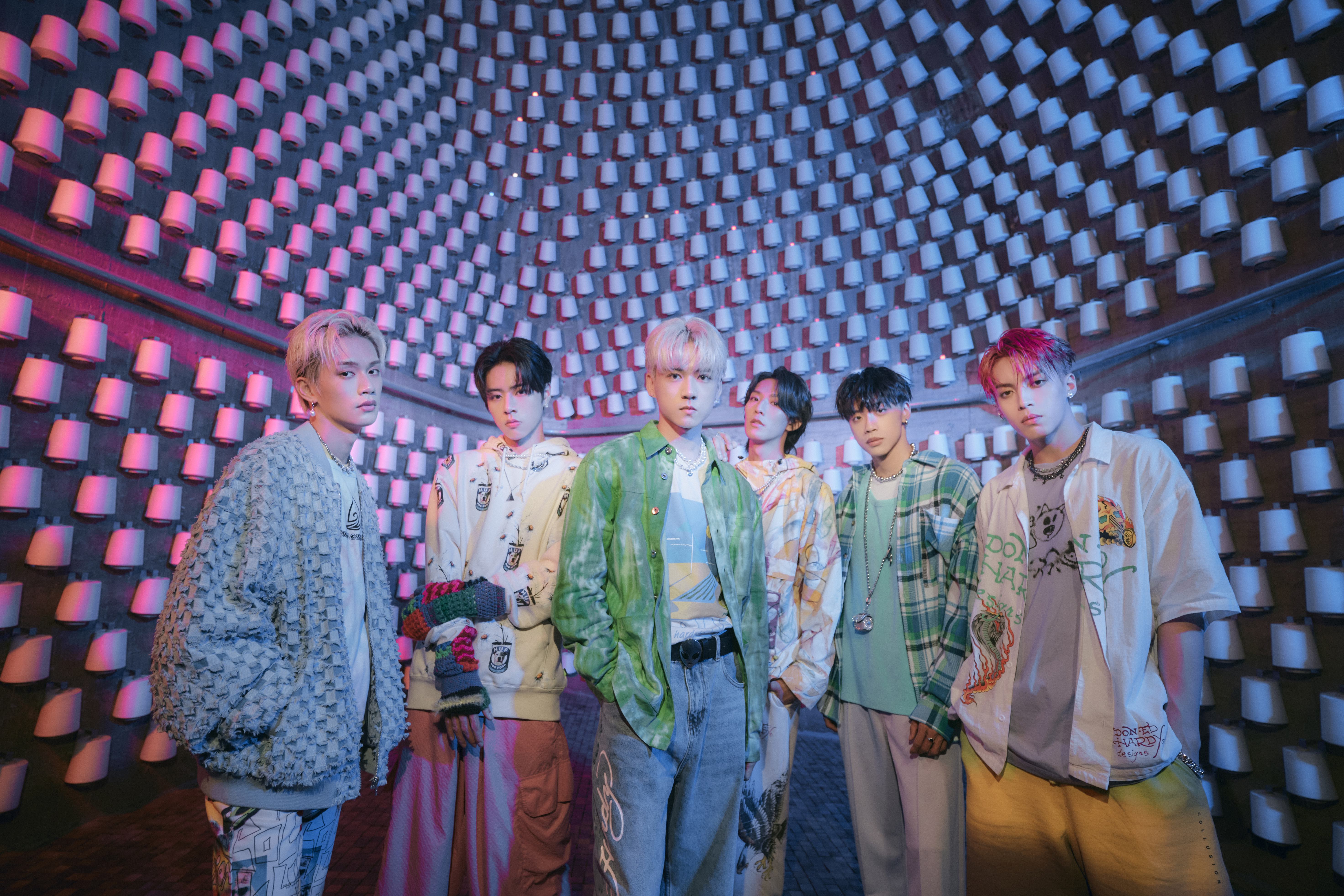 攻頂北流第一男團Ozone 繼演唱會限定曲，再推驚喜全新單曲〈痛苦擁抱〉。（索尼音樂提供）