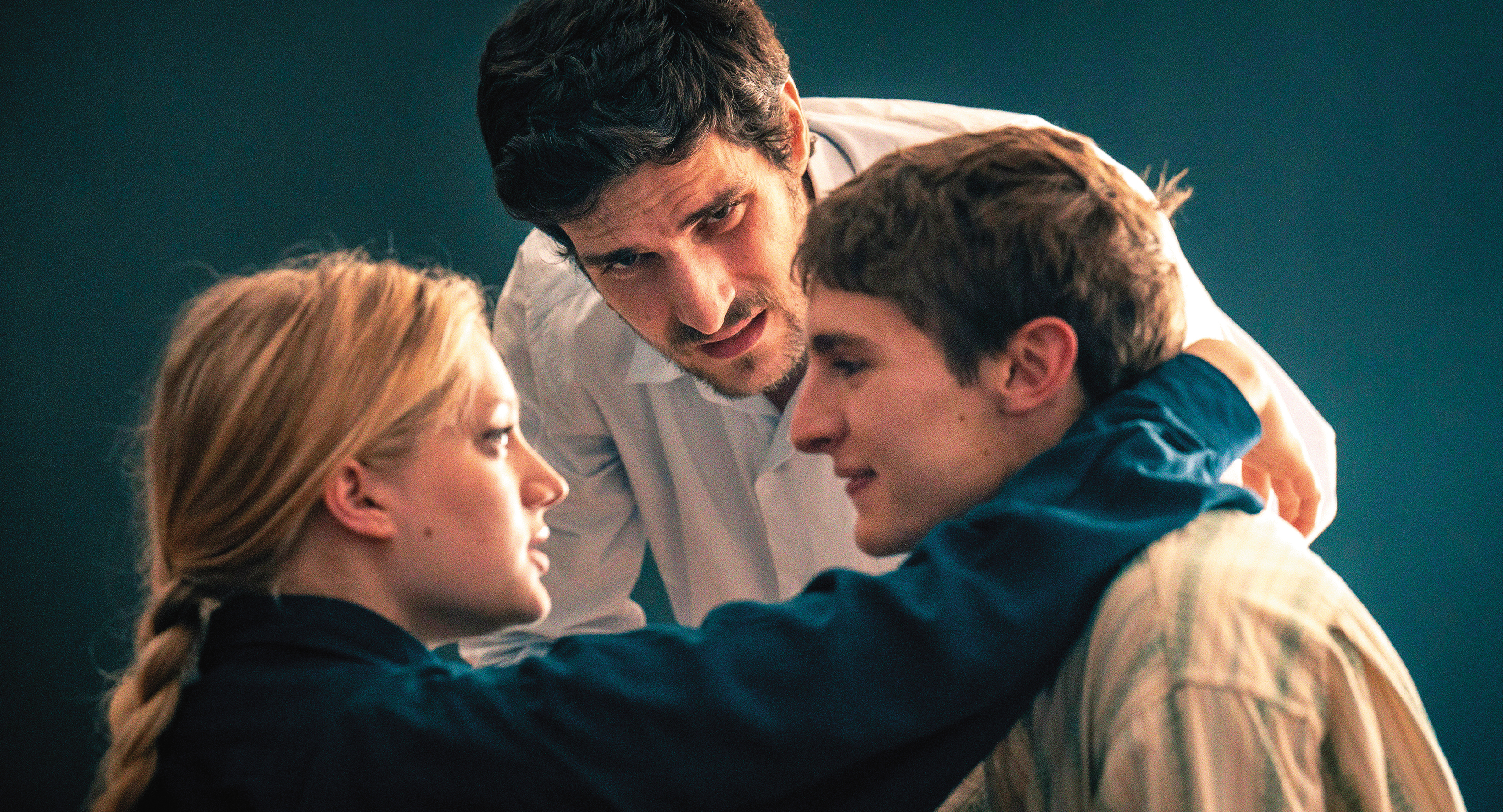 女主角娜迪雅特列什科維奇飾演一個愛上浪蕩子的富家女，演技火力全開，令人印象深刻。（傳影互動提供）