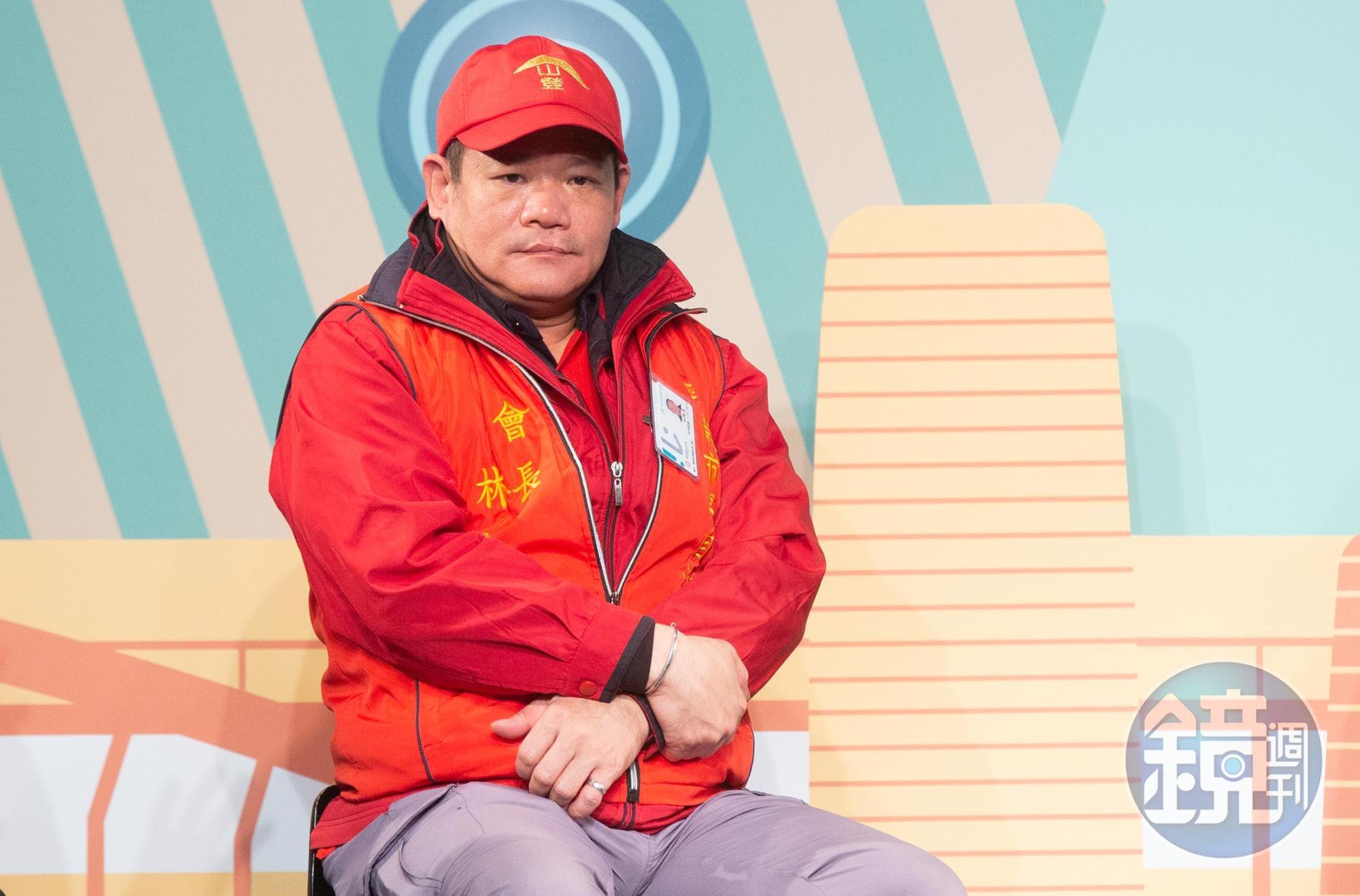 針對指控自治會決策黑箱、帳務不清還超收電費,環南市場會長林勝東回應表示,自己做得問心無愧。