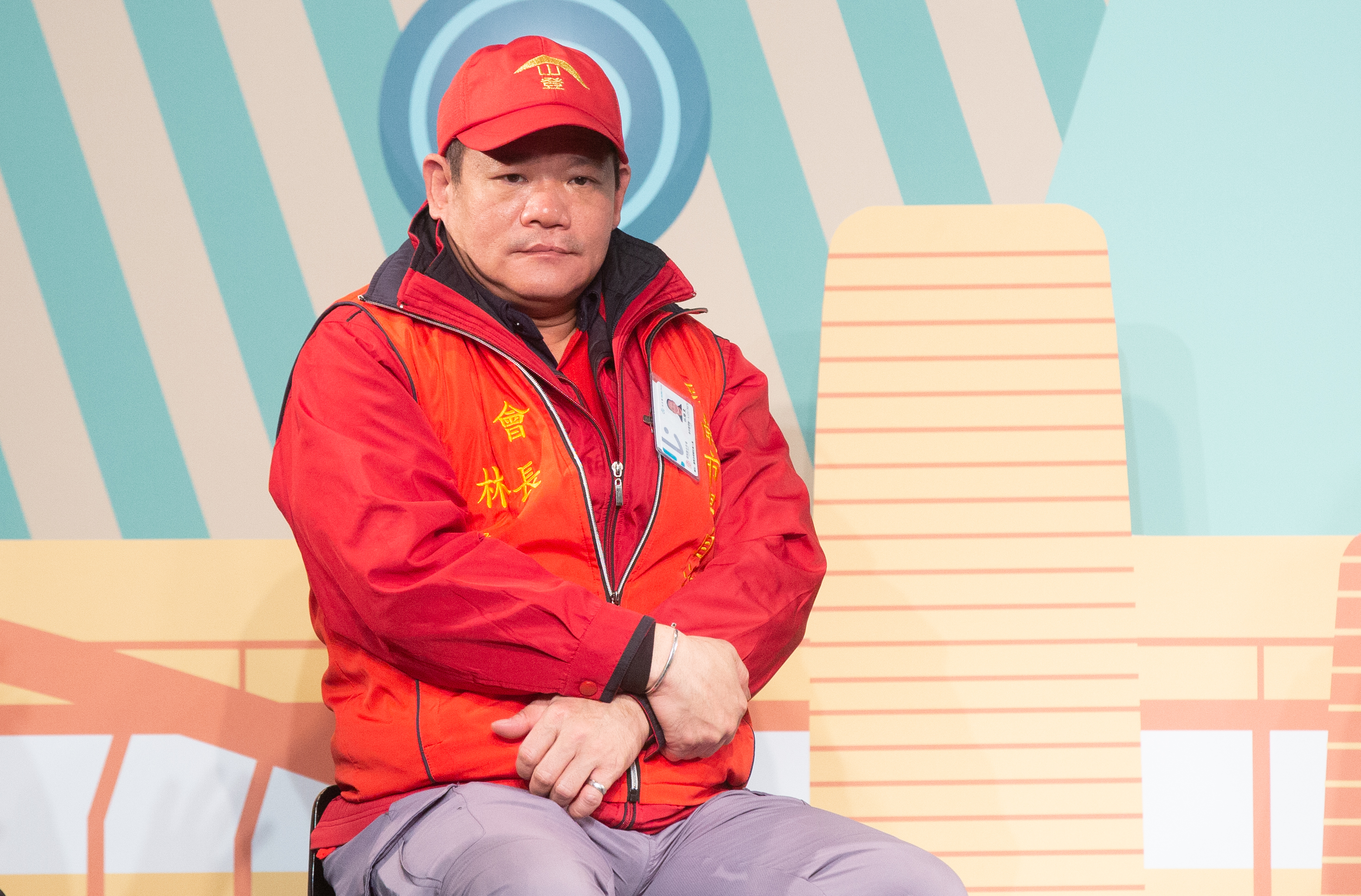 針對指控自治會決策黑箱、帳務不清還超收電費，環南市場會長林勝東回應表示，自己做得問心無愧。