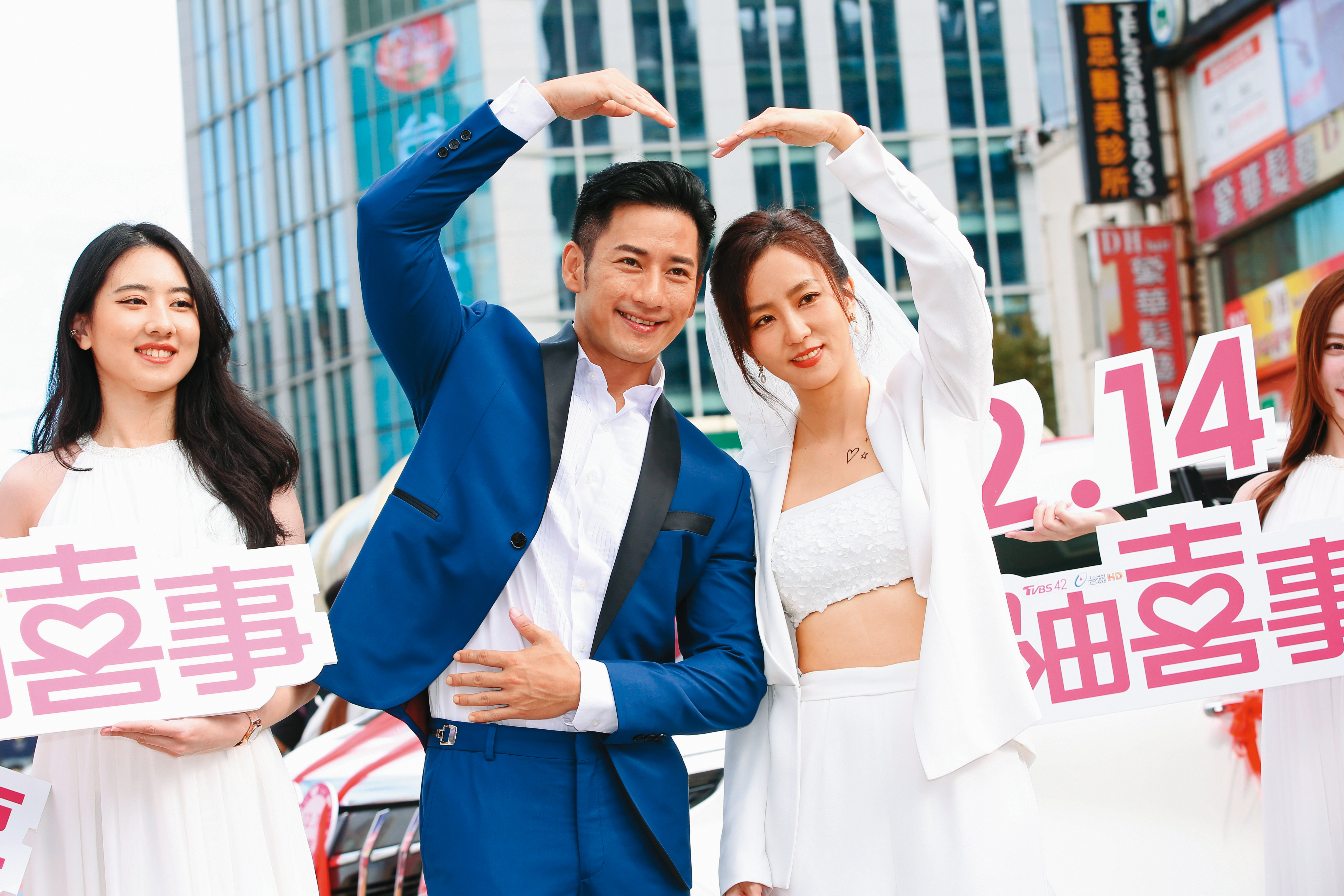 周孝安（左）與周曉涵（右）之前合作就傳過花邊，如今再演夫妻，女方說會與周孝安保持距離。