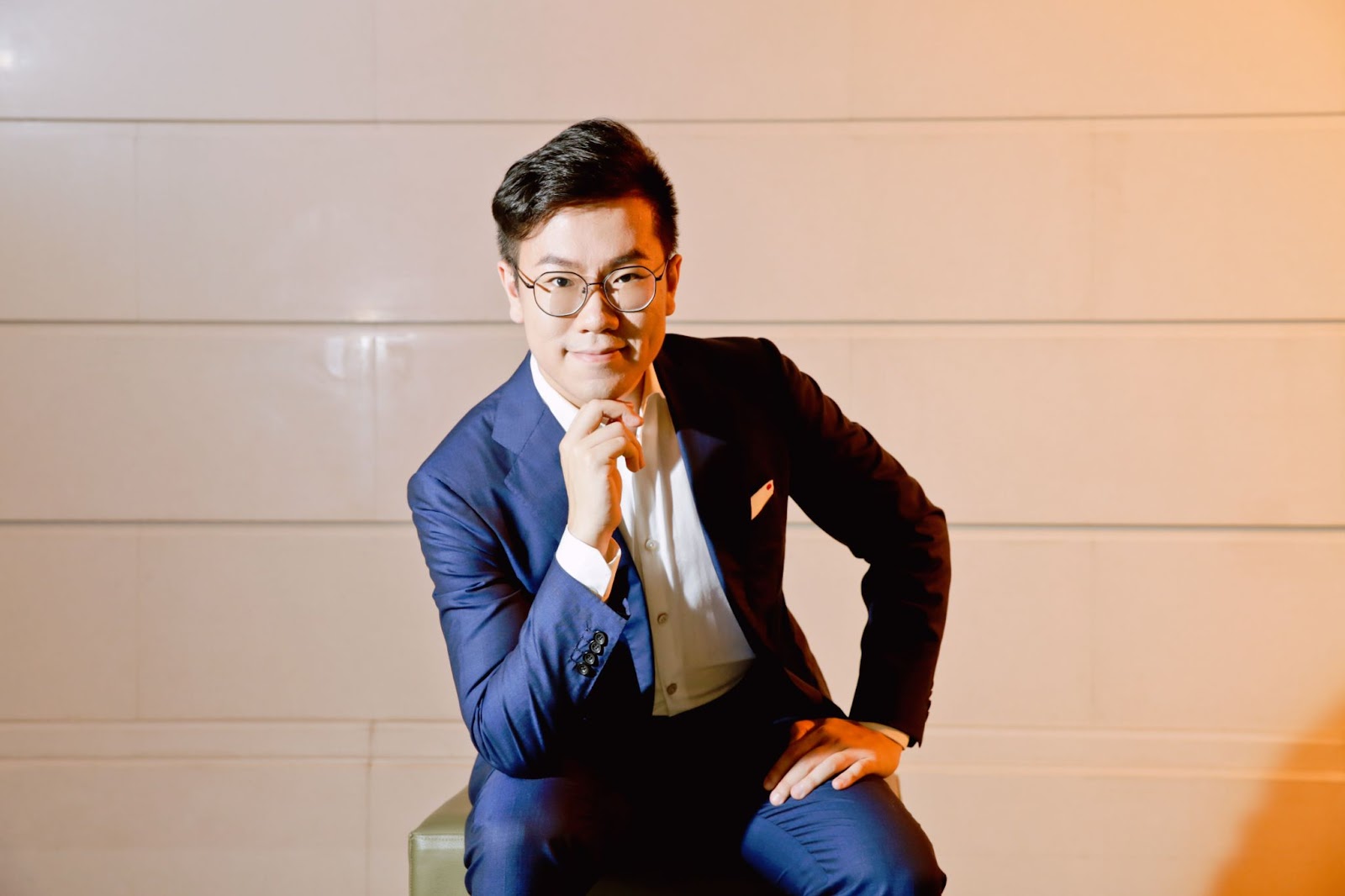 台灣聲樂家朱育陞日前上韓國節目《看見你的聲音》演出，美聲震懾全場。