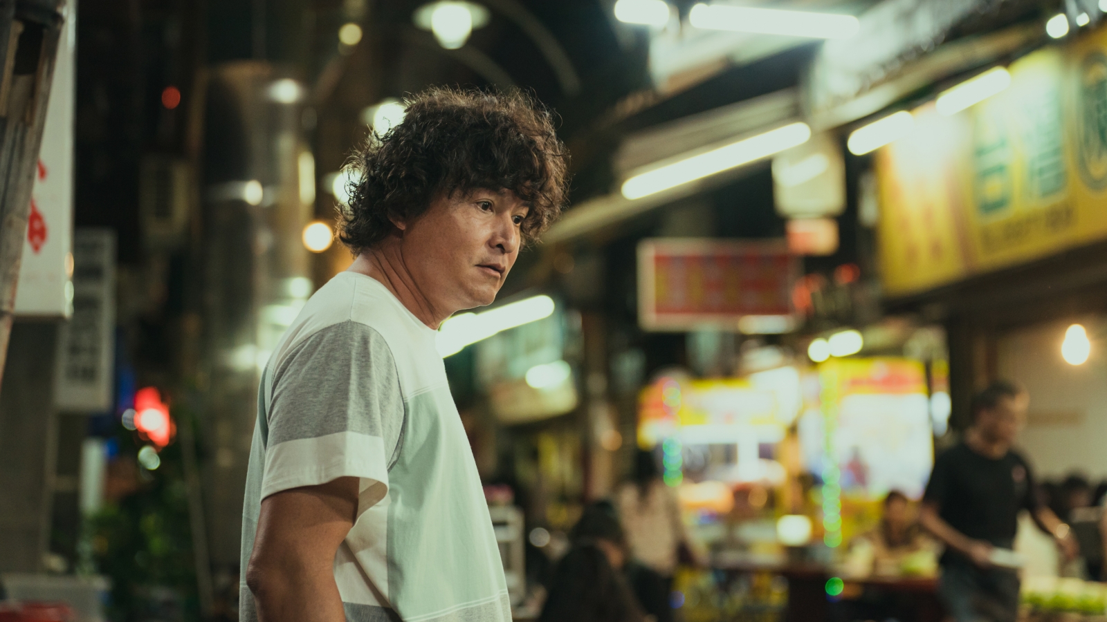 《做工的人 電影版》獲選新加坡華語電影節閉幕片，李銘順將以地主姿態回新加坡參加映後活動。（大慕影藝、華映娛樂提供）