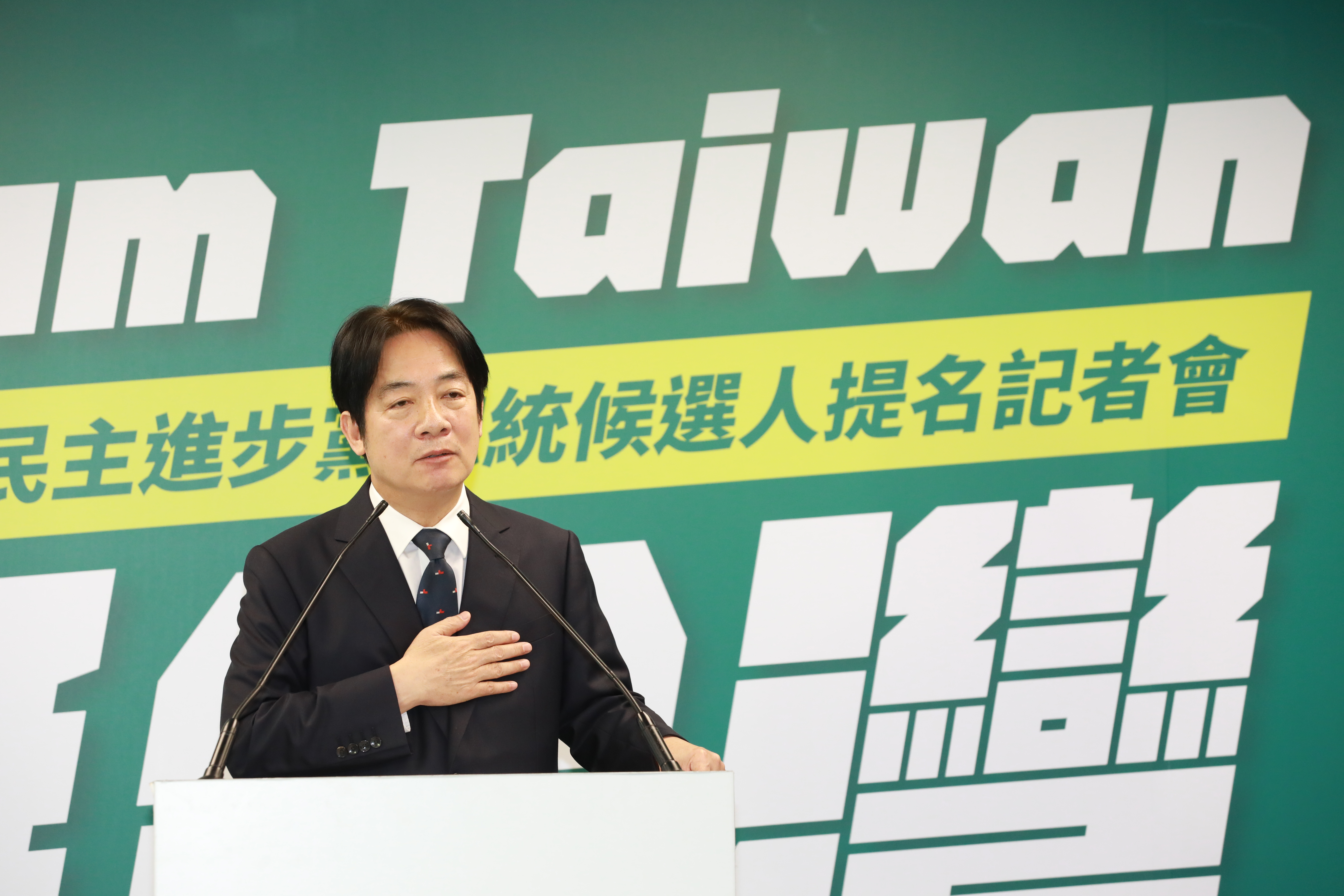 賴清德在提名記者會結束後，直奔下一個行程，與台灣客家聯盟協會座談。