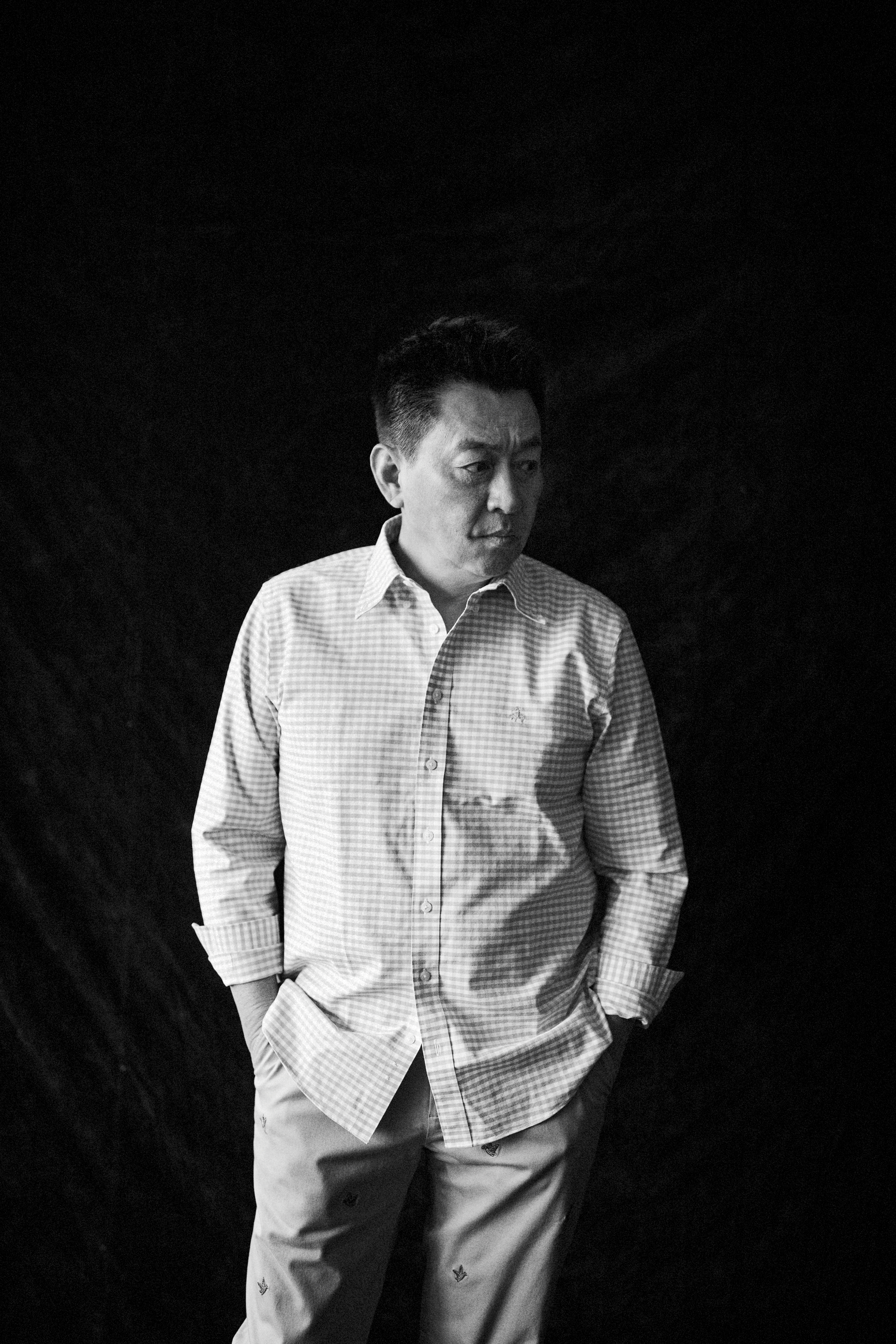 演了這麼久的戲, 庹宗華還是在尋找挑戰, 也喜歡永遠讓他想不到 接下來要幹什麼的導演, 雖然往往也碰上很多考驗。