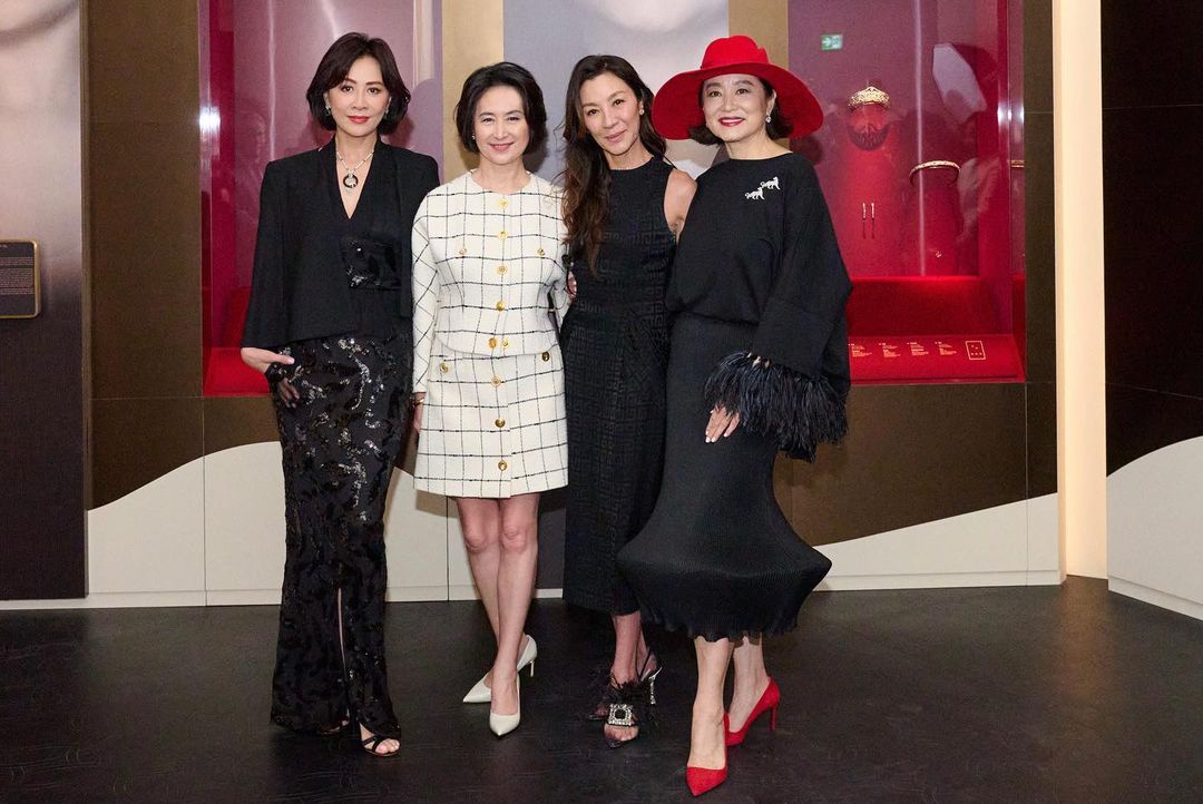 林青霞（右起）、楊紫瓊、何超瓊、劉嘉玲世紀同框。（翻攝Michelle Yeoh 楊紫瓊 IG）