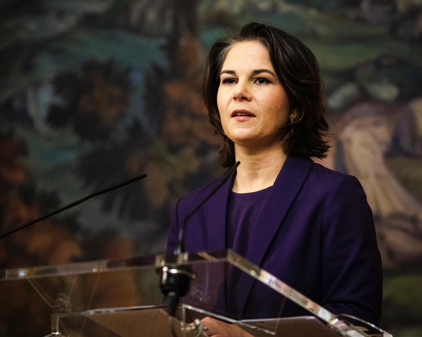 貝爾伯克上任後首次出訪中國，預計會表達歐洲反對單方面改變台海現狀的立場。（翻攝自臉書＠Annalena Baerbock）