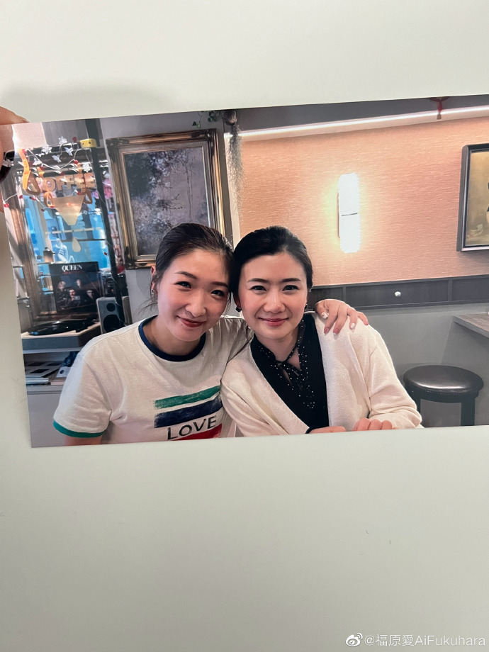福原愛和劉詩雯是多年的好閨密。(翻攝福原愛微博)