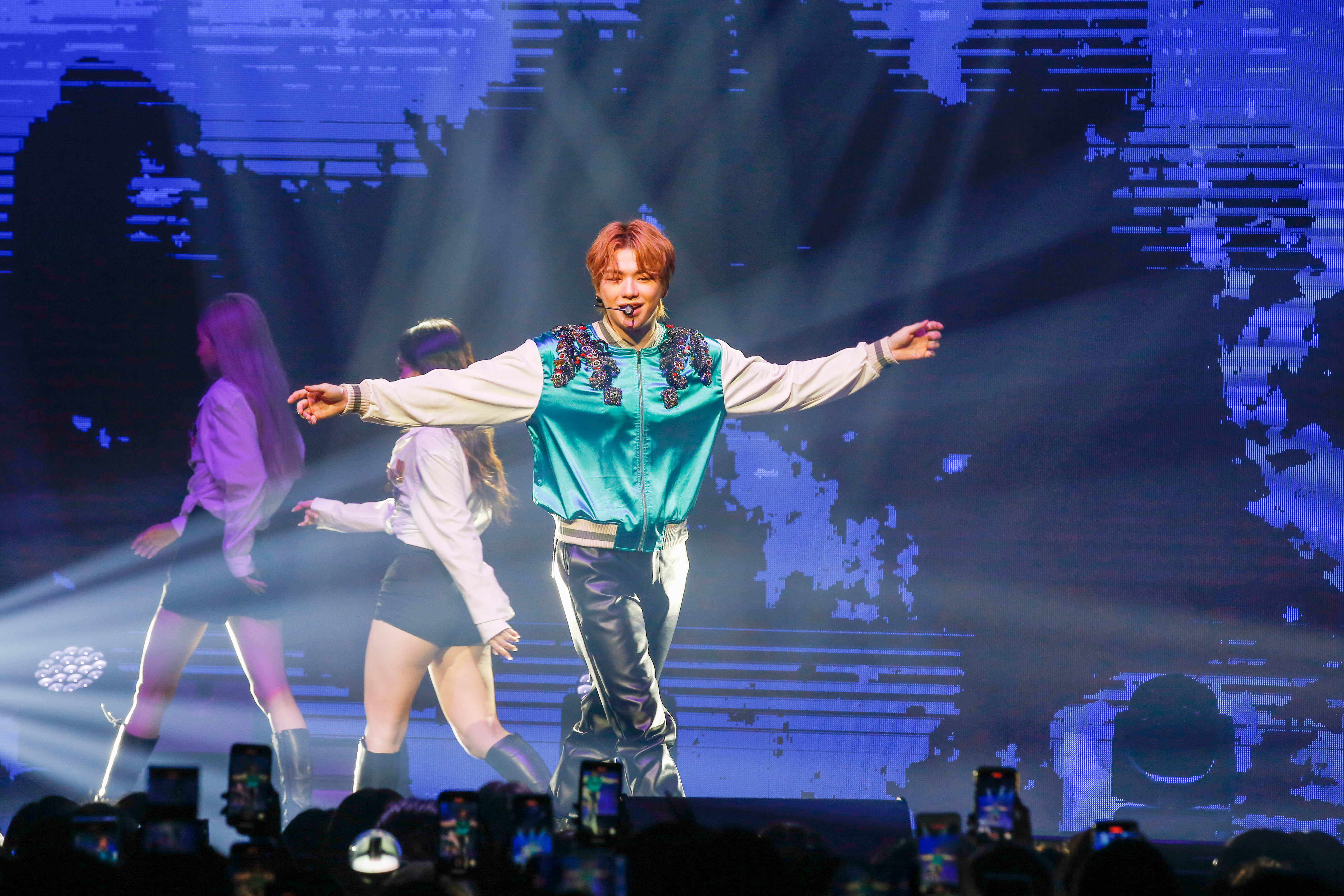 姜丹尼爾周四晚間在新北Zepp New Taipei舉行演唱會，這也是他世巡亞洲場的末站。