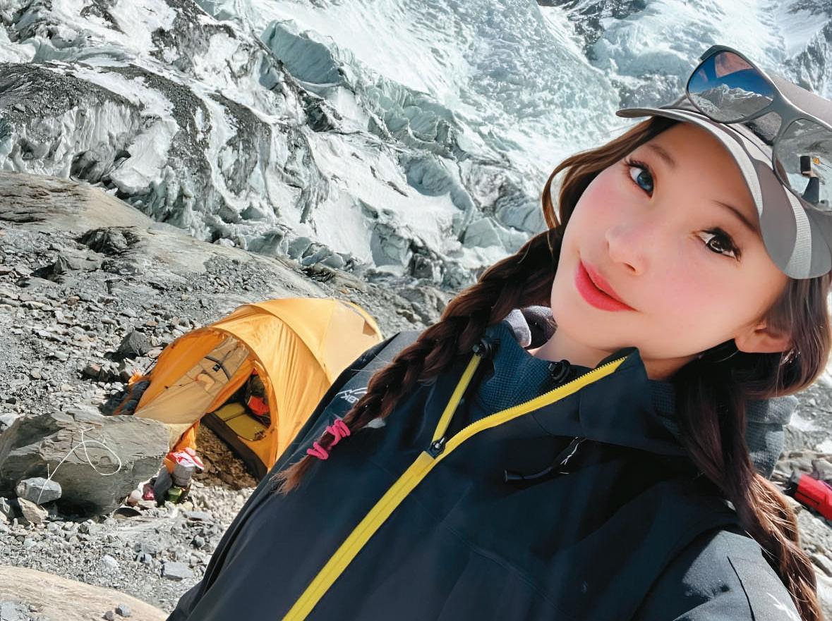 曾格爾挑戰攀登全世界14座8,000公尺以上高峰,卻屢爆爭議。(翻攝曾格爾臉書)