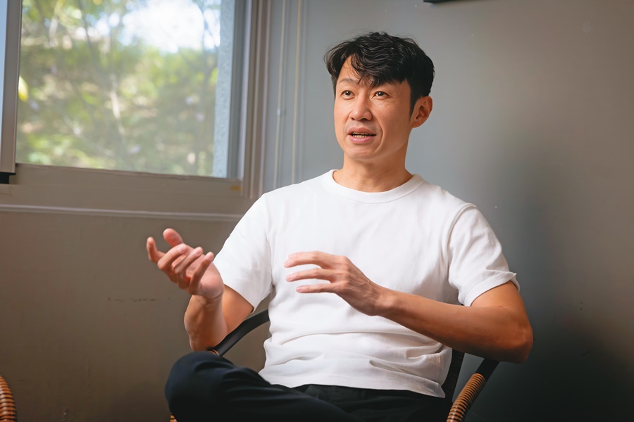 蔡銘元從舞台退下,無縫接軌北藝大舞蹈學院助理教授,稱自己在舞蹈這條路都很幸運。
