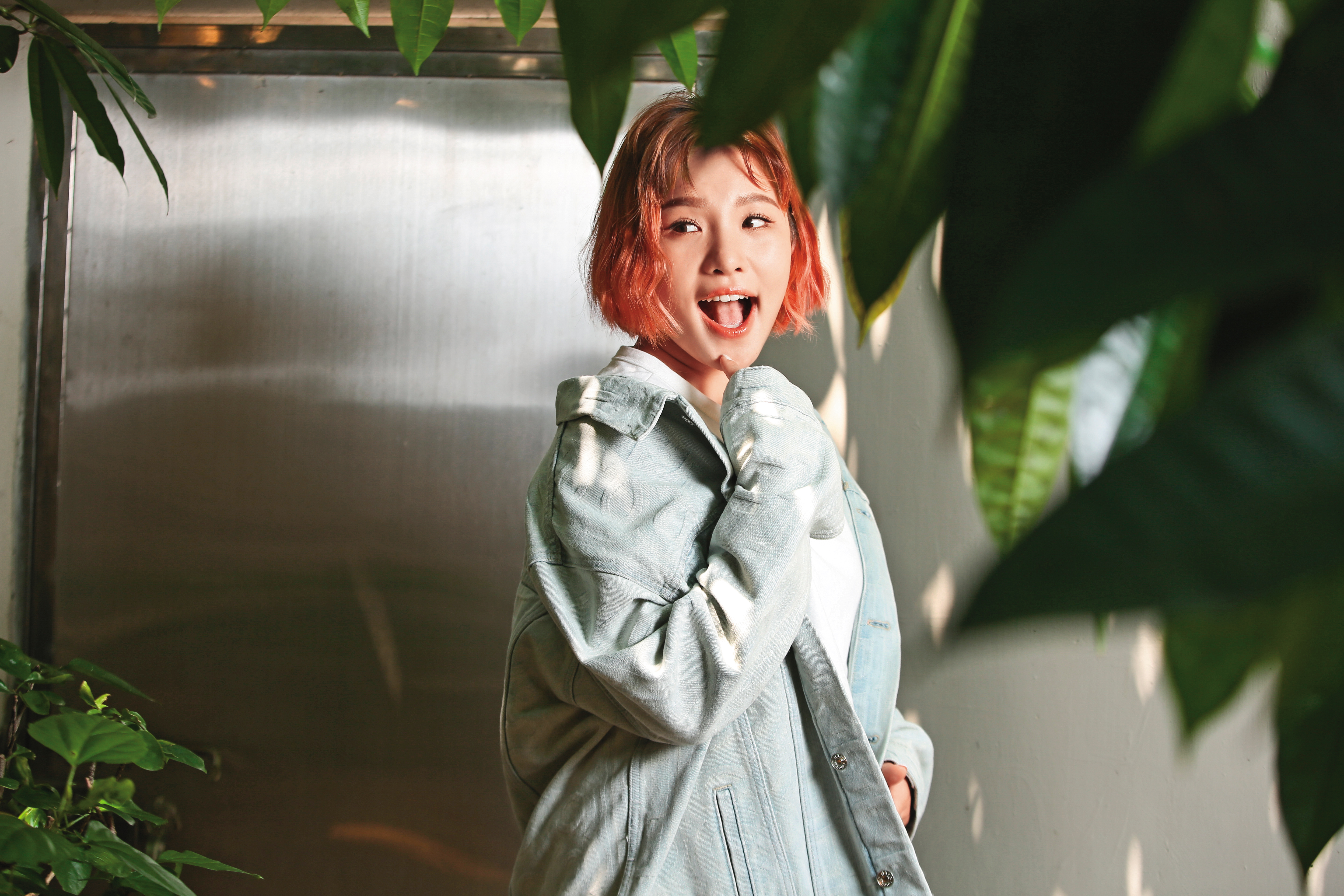 Hold住姐闊別螢光幕多年，重回綜藝圈在《來吧！營業中2》擔任美體師。