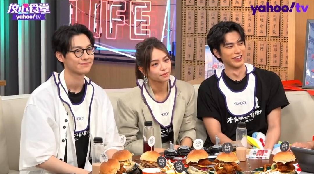 曾敬驊講冷笑話講到停不下來,宋芸樺和彭千祐臉上寫滿無奈。(Yahoo TV提供)