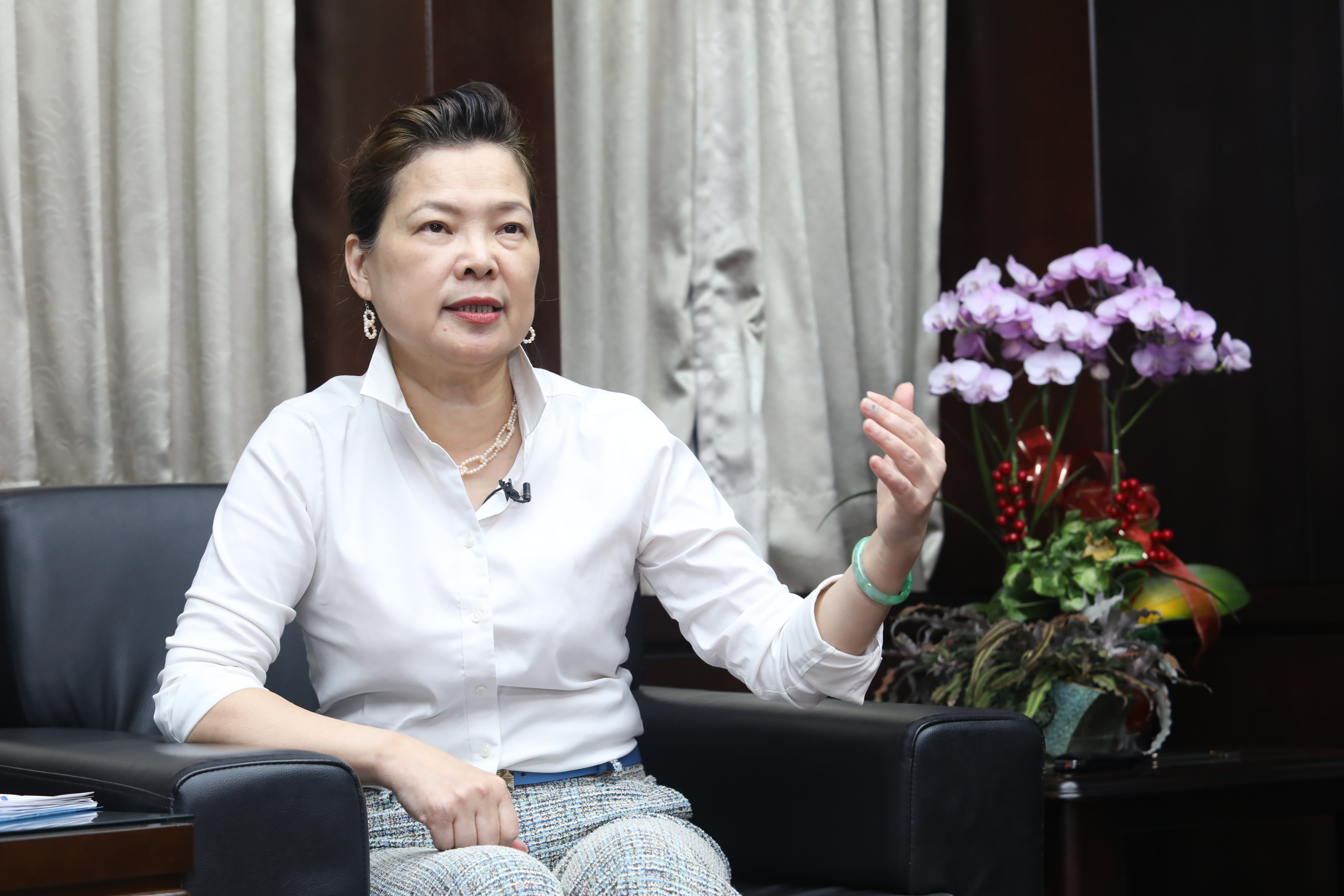 經濟部能源局近日推動「冷氣適溫運動2623」，部長王美花今表示，這項運動跟節能減碳有關，「跟缺不缺電議題完全無關」。（本刊資料照）