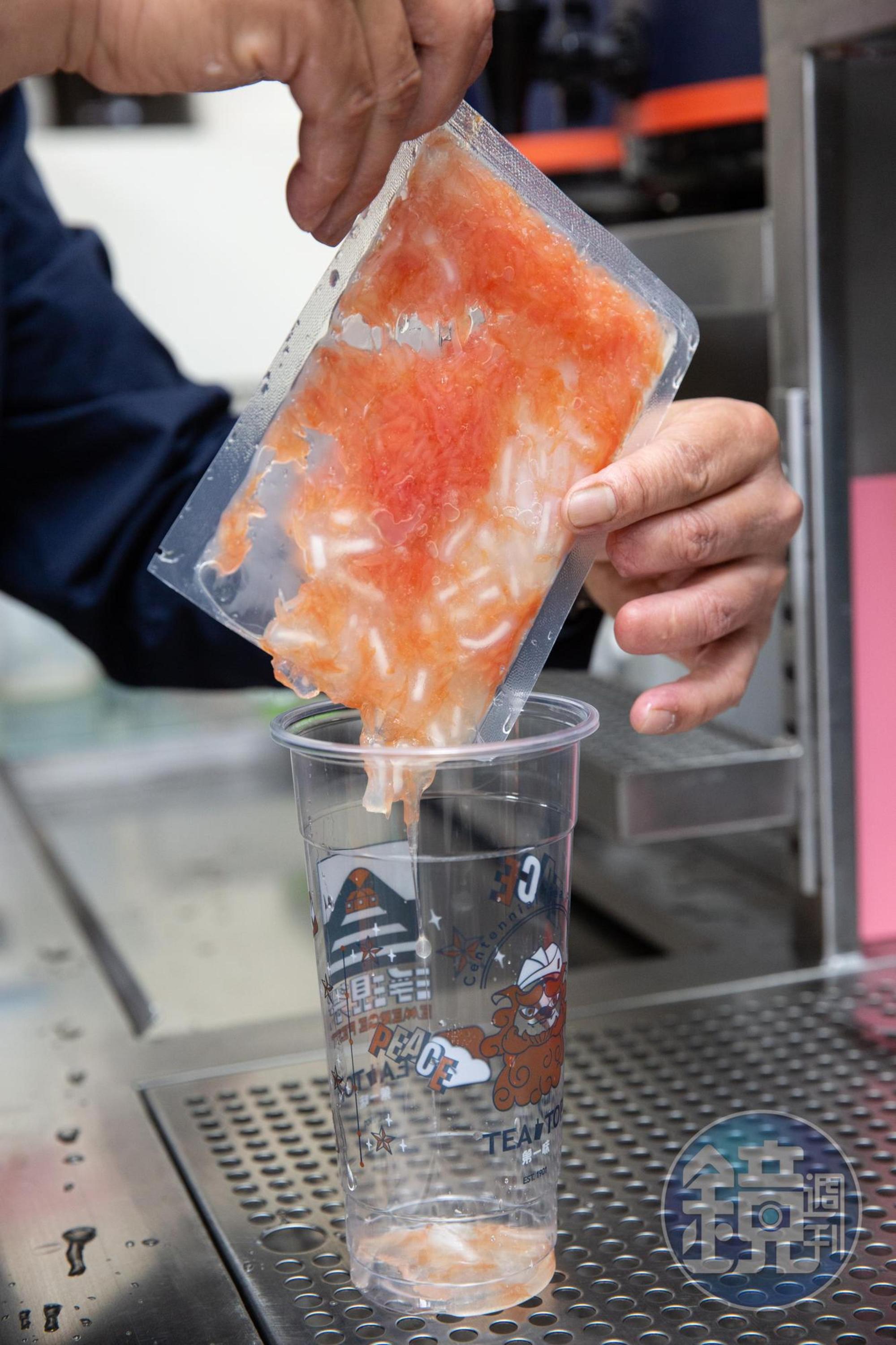 氮氣冷鏈技術可以讓水果保鮮3年，鮮果茶原料就不會受季節時令影響。