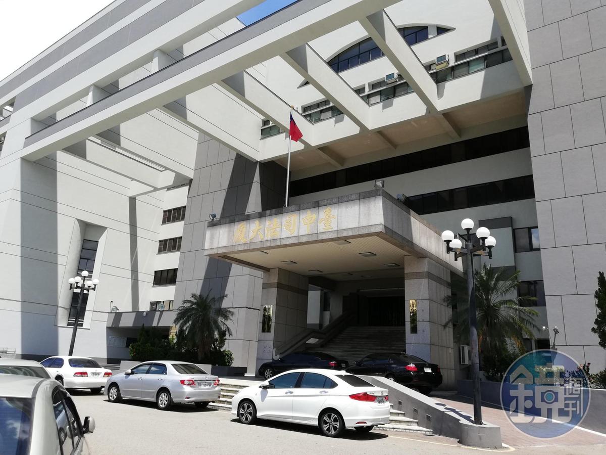 一名受刑人趁獄友熟睡時偷解褲頭口交性侵，台中地院法官依乘機性交罪判他3年2月。（本刊資料照）