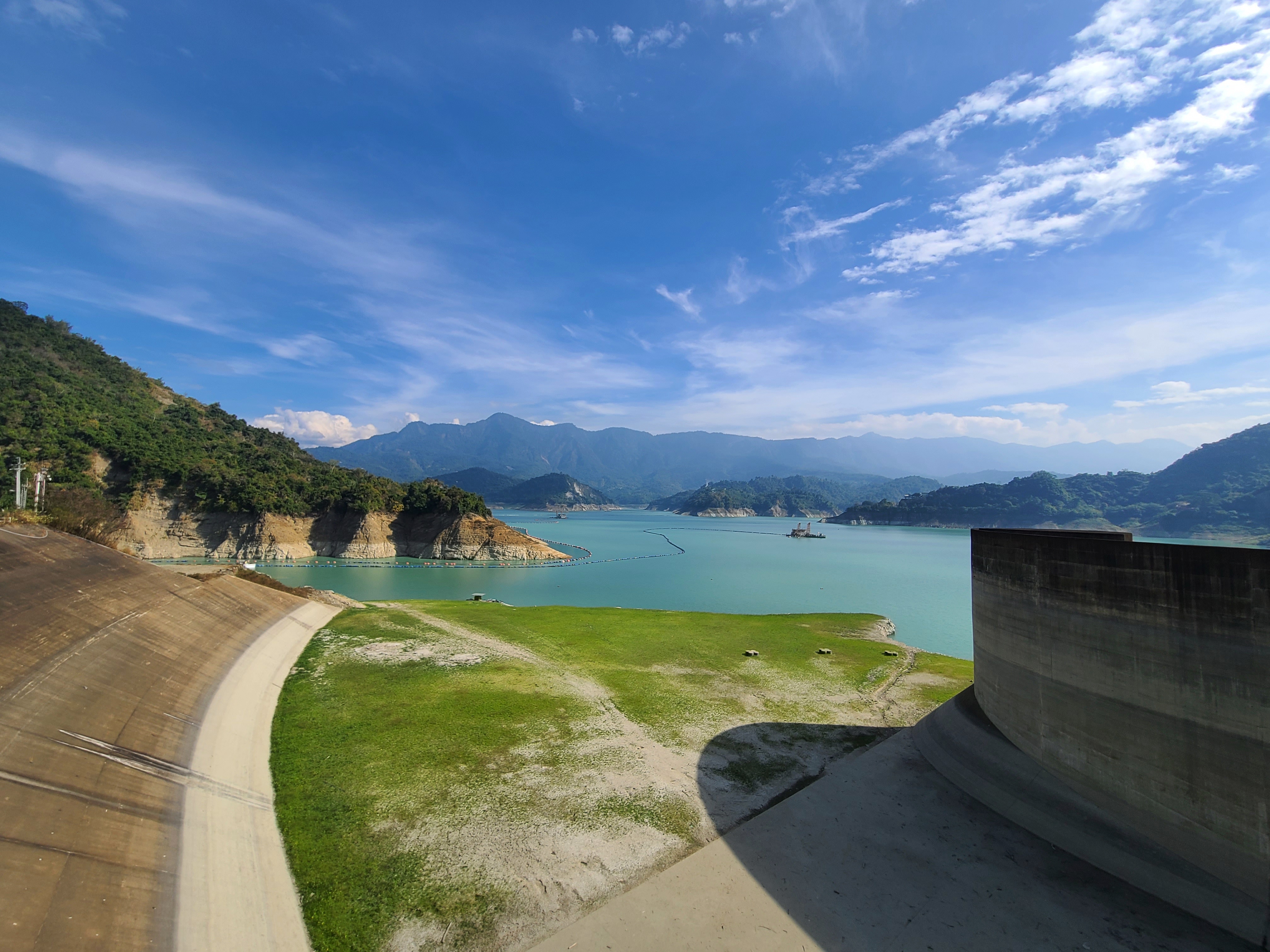 目前曾文水庫卻仍處於缺水狀態，總蓄水量只剩下9.1%。（本刊資料照）