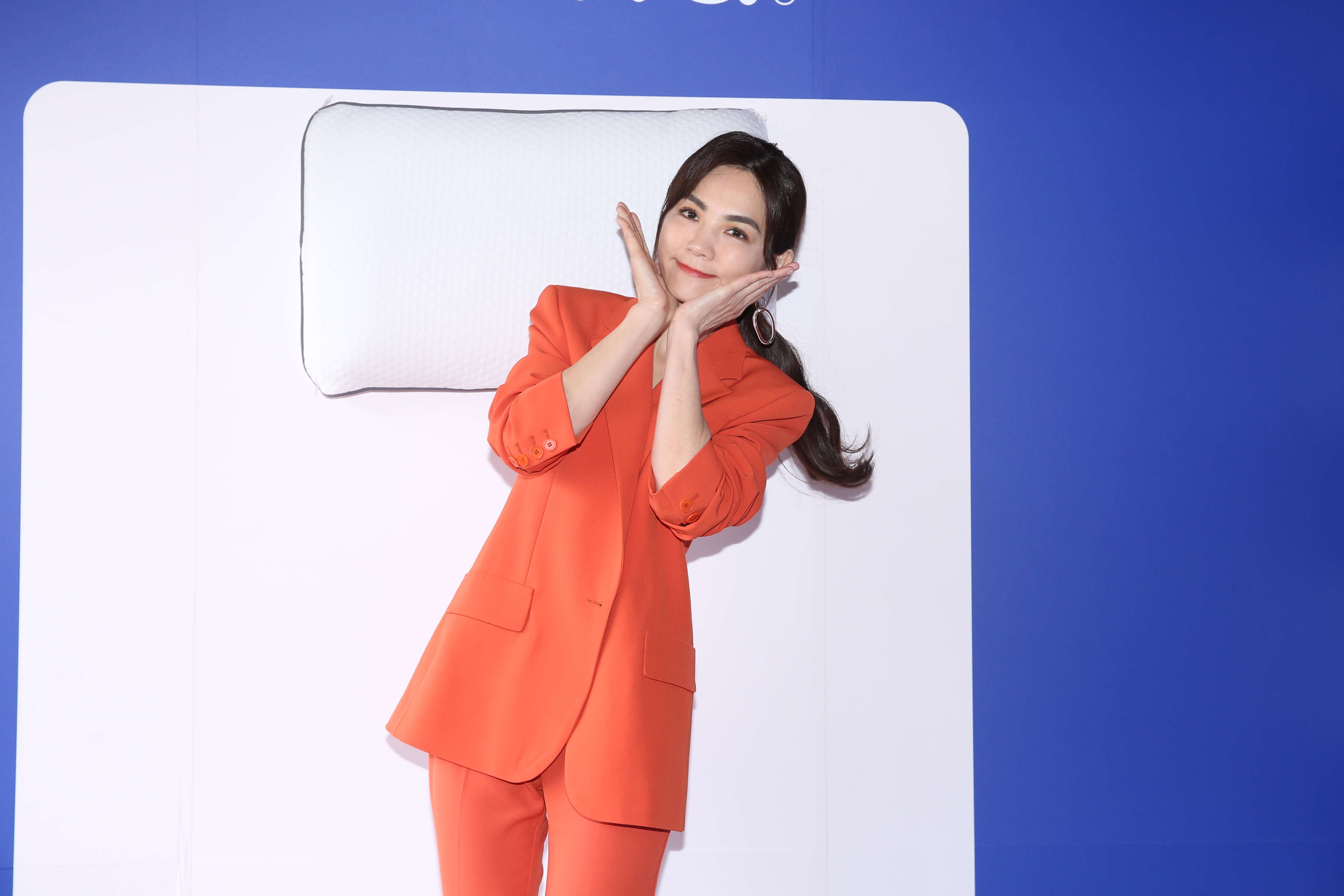 Ella陳嘉樺以「好眠大使」代言德國床具。