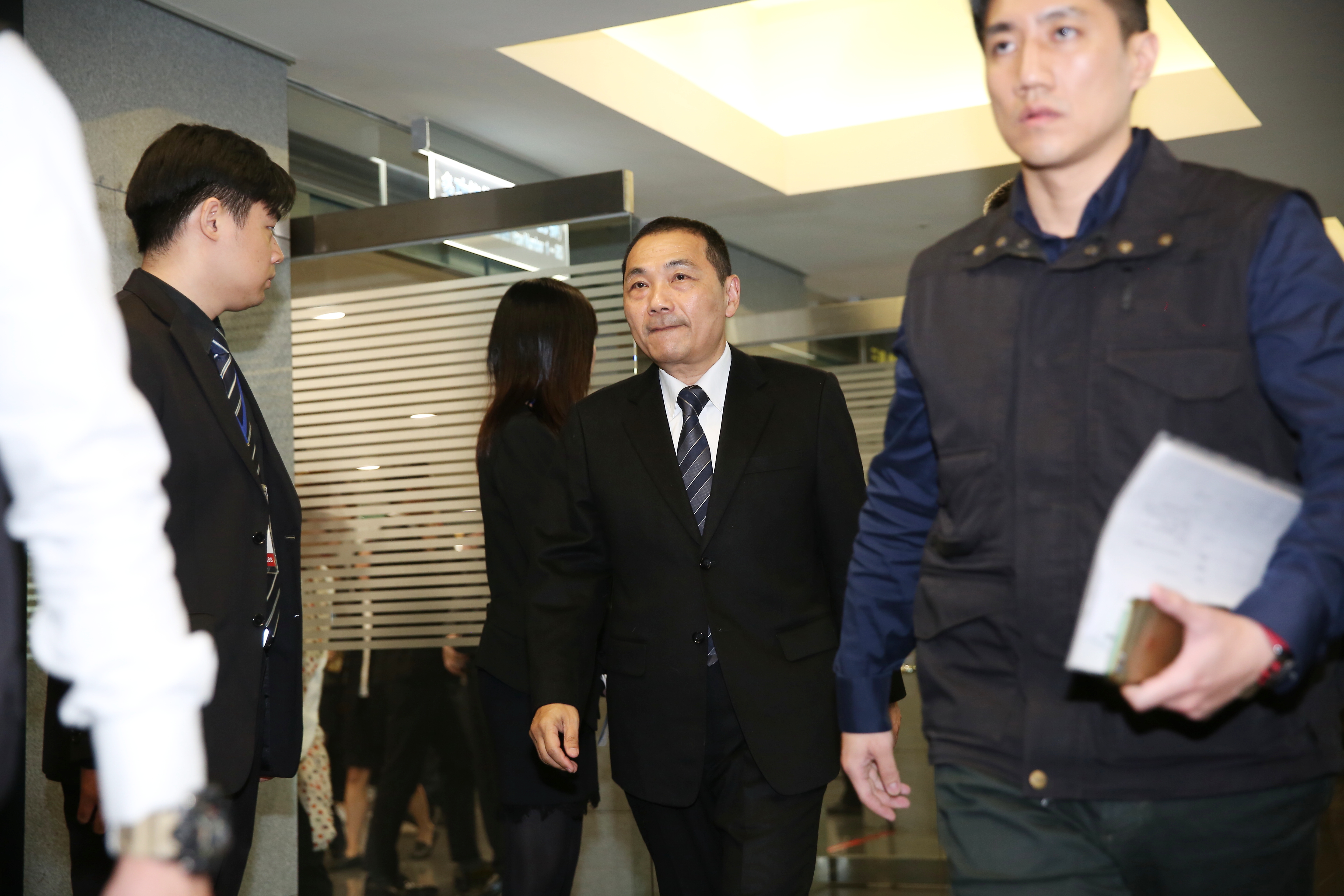 侯友宜出訪新加坡第二天上午未對外公開行程，加上下榻飯店外出現中國駐新加坡大使身影，引起外界諸多揣測。（本刊資料照）