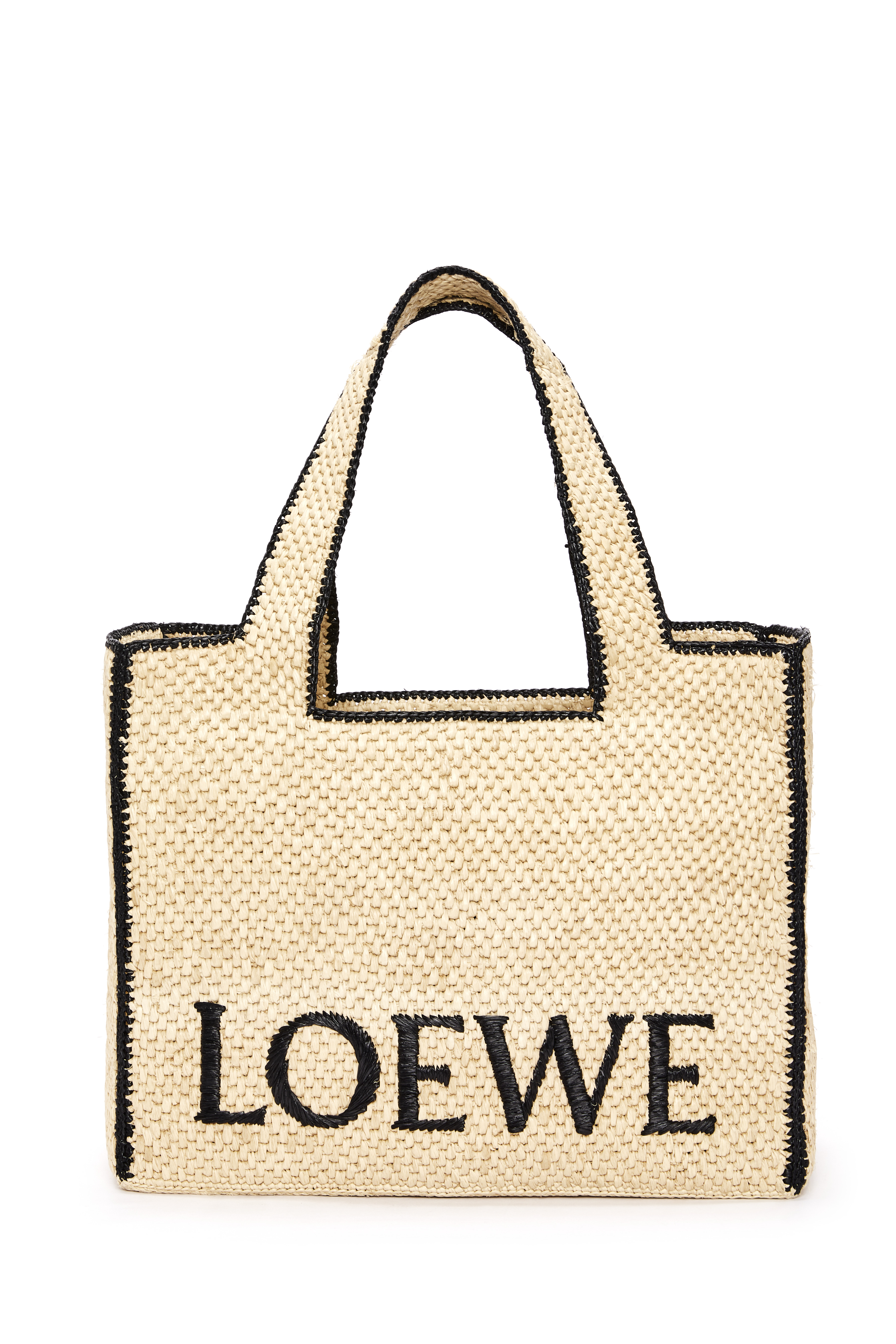 Font米色酒椰葉編織托特包。NT$64,000。（LOEWE提供）
