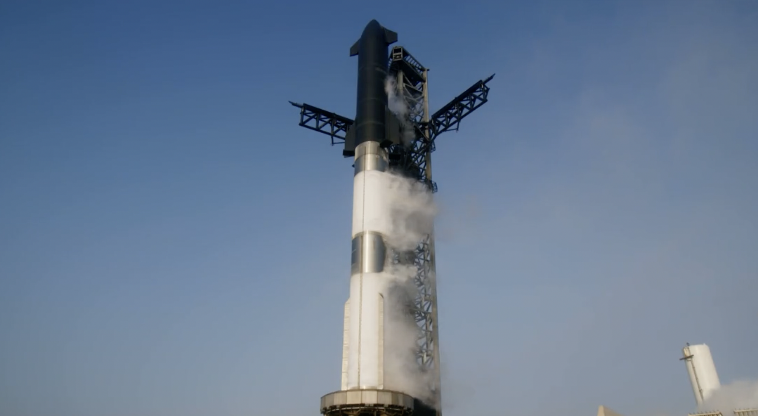 星艦(Starship)發射前。(翻攝自推特@SpaceX)