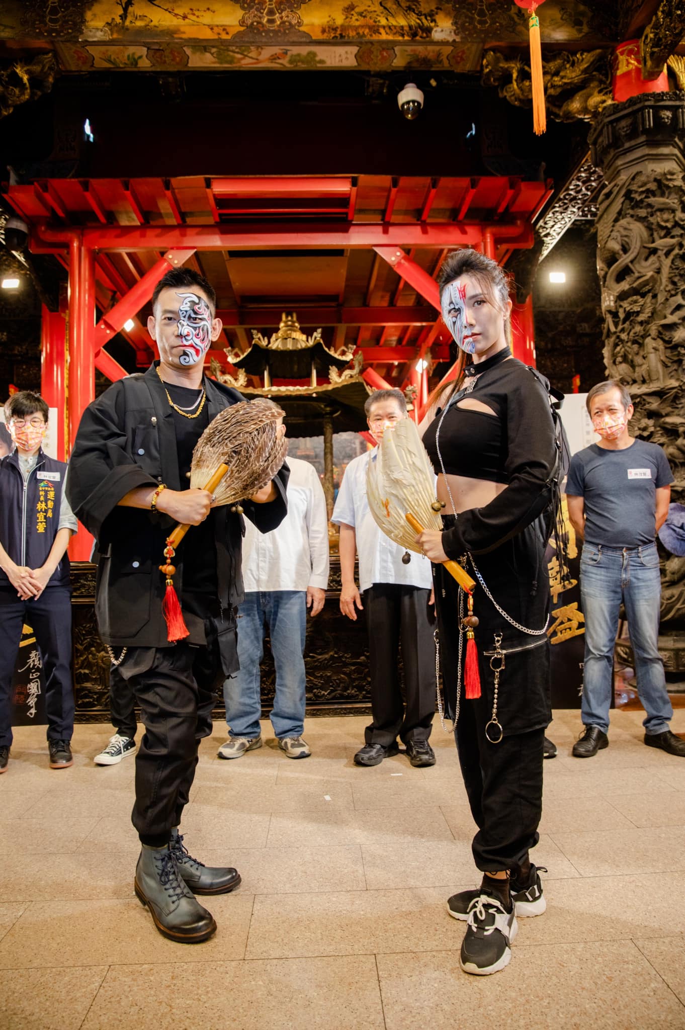 芬格國際去年與大甲鎮瀾宮合辦藝陣競賽,並協助牽線《恆樂町》與鎮瀾宮的聯名合作。(翻攝自菁英鬥陣盃臉書)