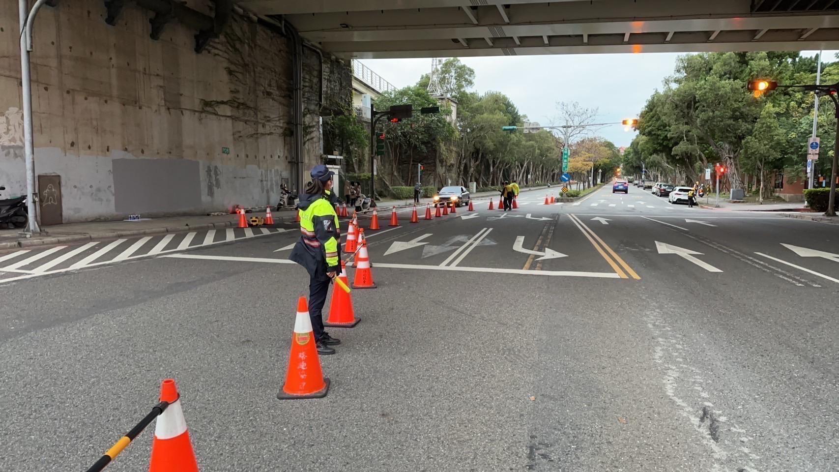 因應國家地理路跑活動,台北市多路段在22日將進行交通管制。(警方提供)