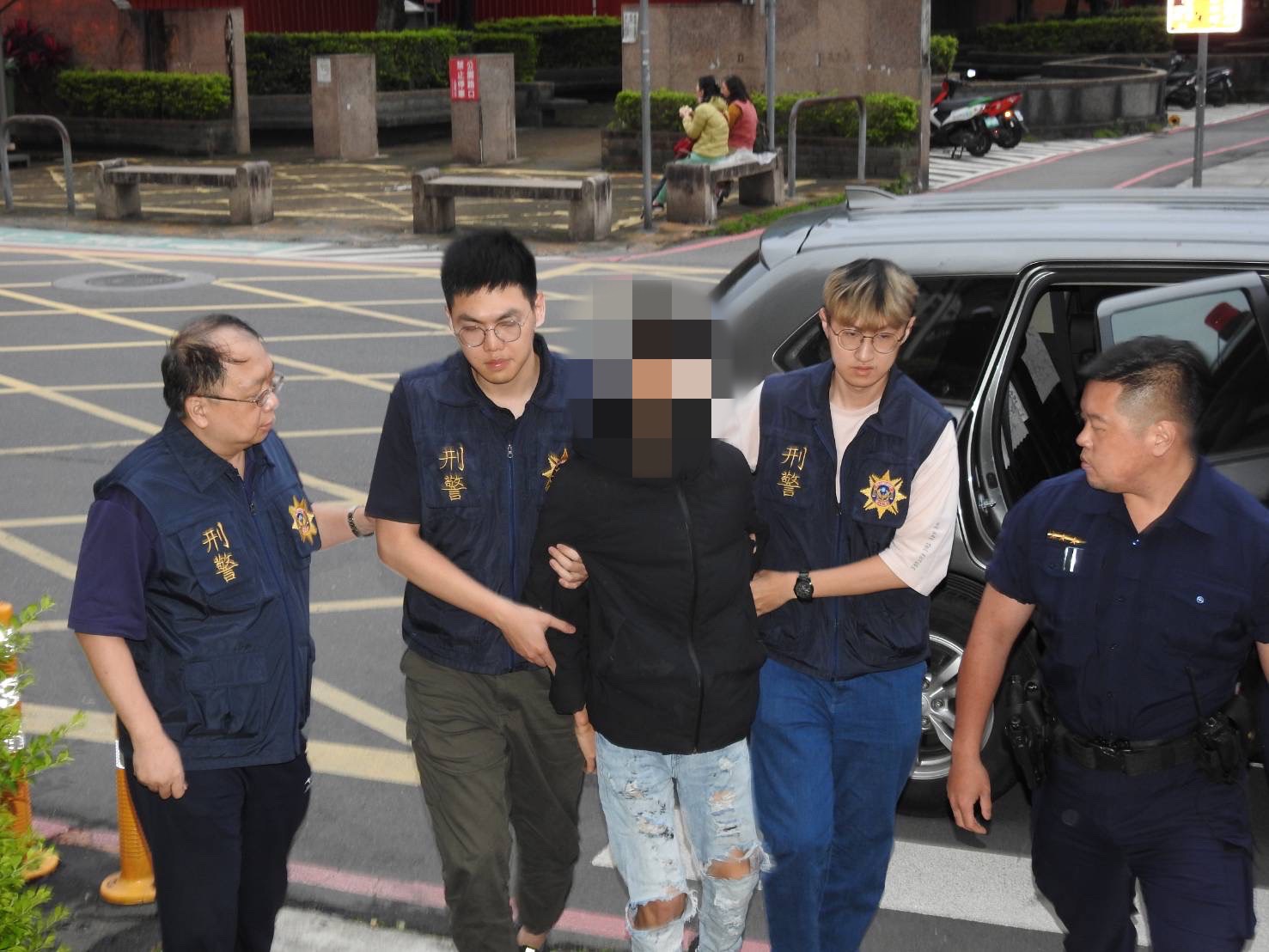 土城警方今天逮捕日前教唆開槍的朱姓少年。（翻攝畫面）