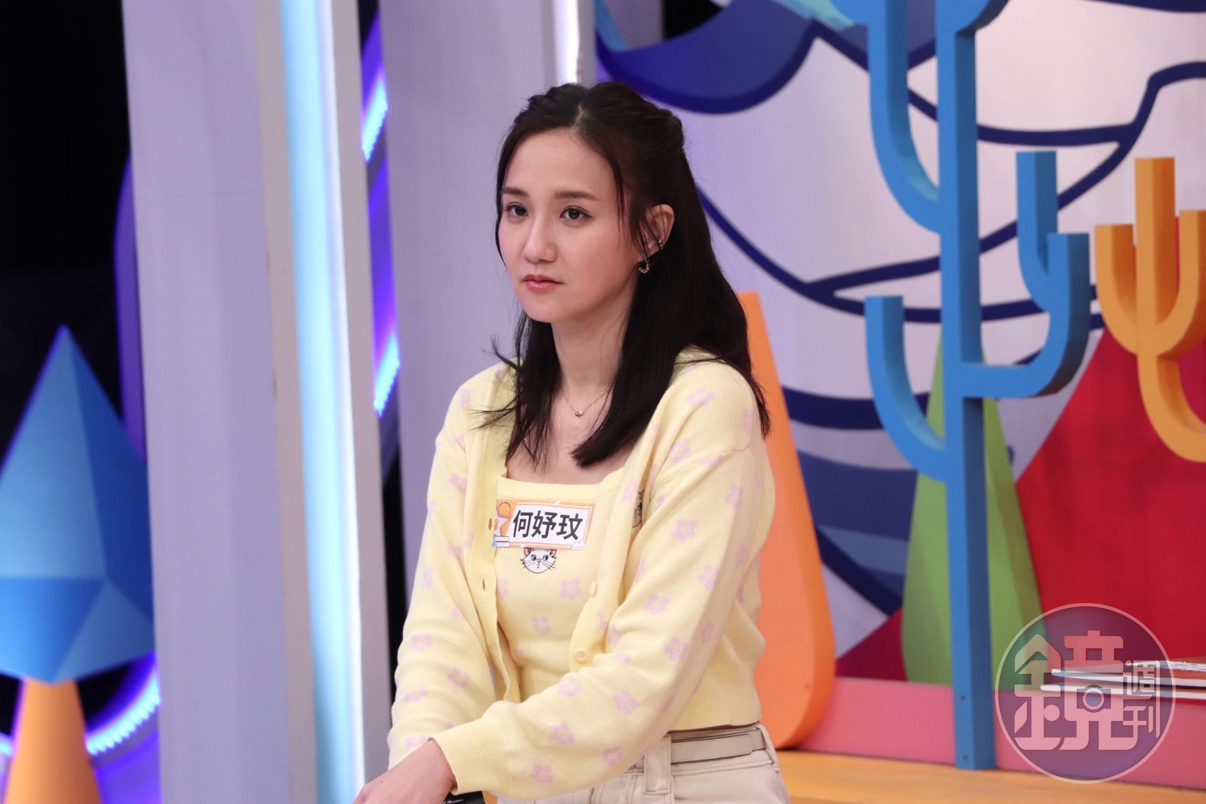 何妤玟上節目認了曾為了節目收視不顧形象的經驗。(中天提供)