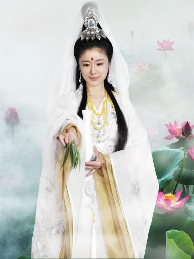 林心如在電視劇《媽祖》中飾演觀世音菩薩。(中視提供)