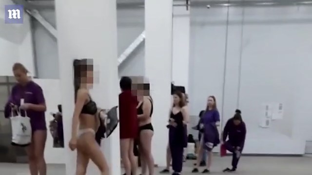 這間網購公司上下班，男女員工都要脫衣全露！踢爆真相太驚人。（翻自《每日郵報》）