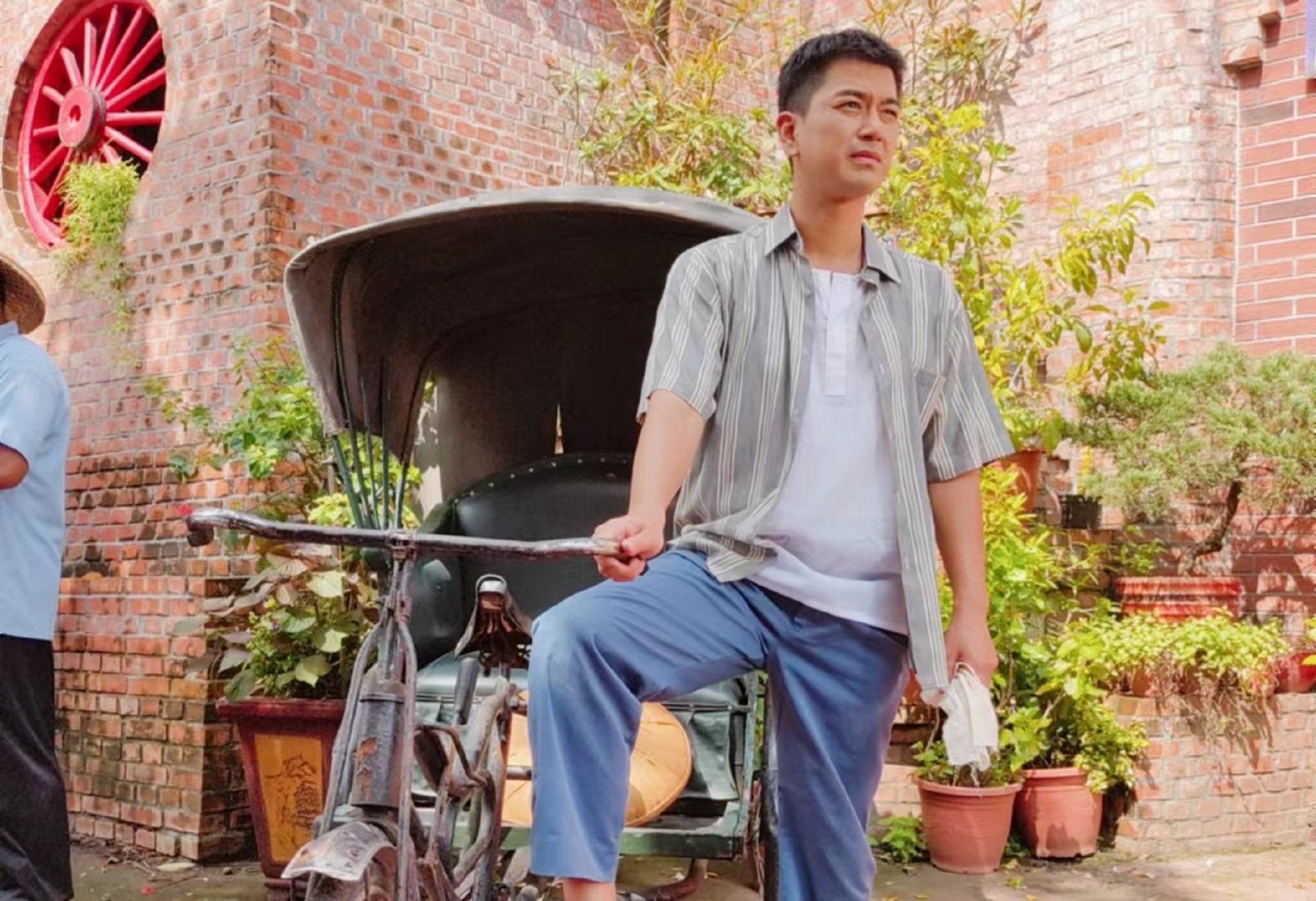 潘逸安十分推崇《牛車來去》的場景還原。（艾迪昇傳播提供）