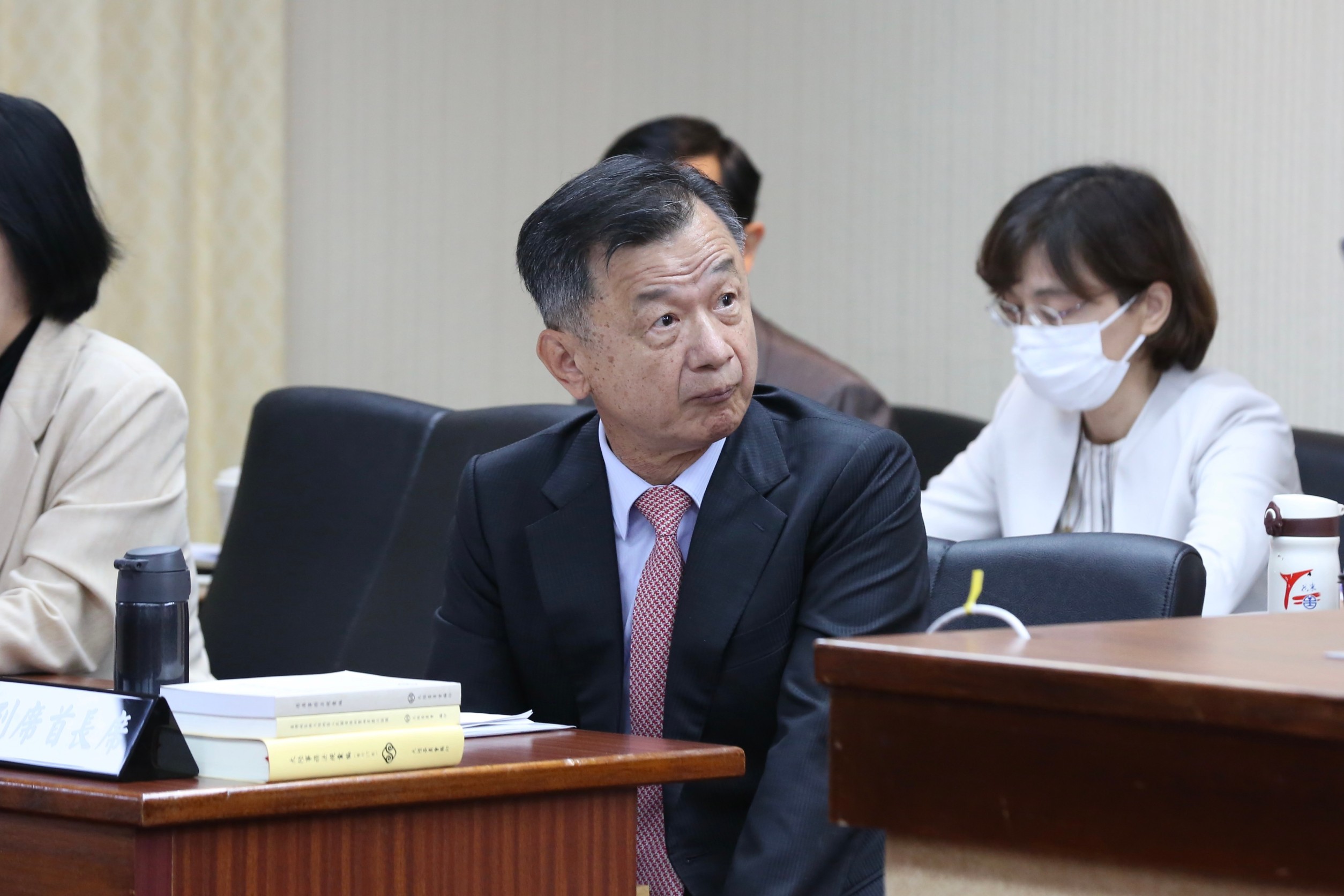 針對開放中國旅客來台與前往金馬澎自由行，陸委會主委邱太三也一再強調「希望雙方坐下來談」。