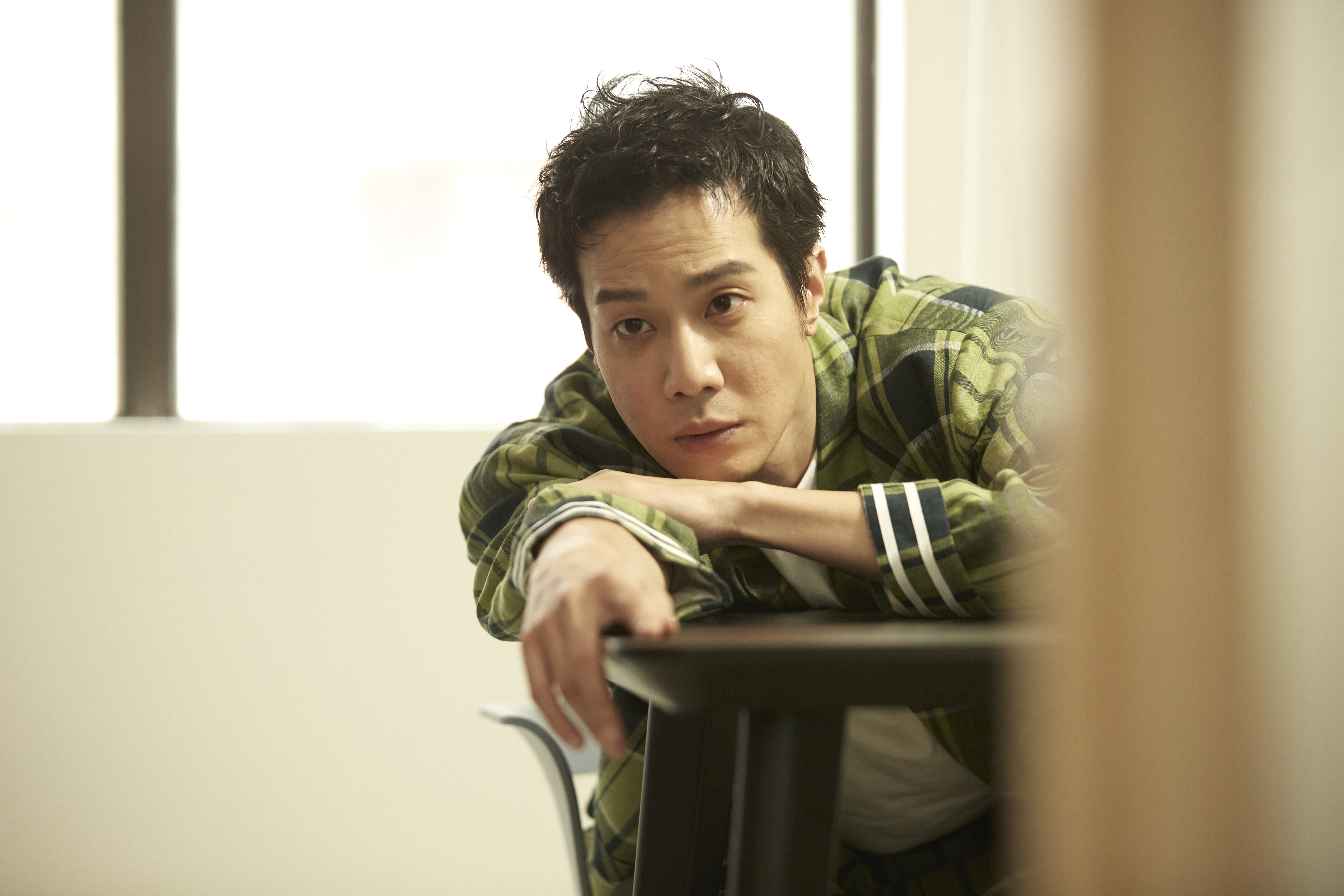 對於娛樂八卦，薛仕凌抱以「有人看才會有人做」的看法，對於一邊看花邊新聞一邊罵媒體不道德的人，他覺得根本「口嫌體正直」。