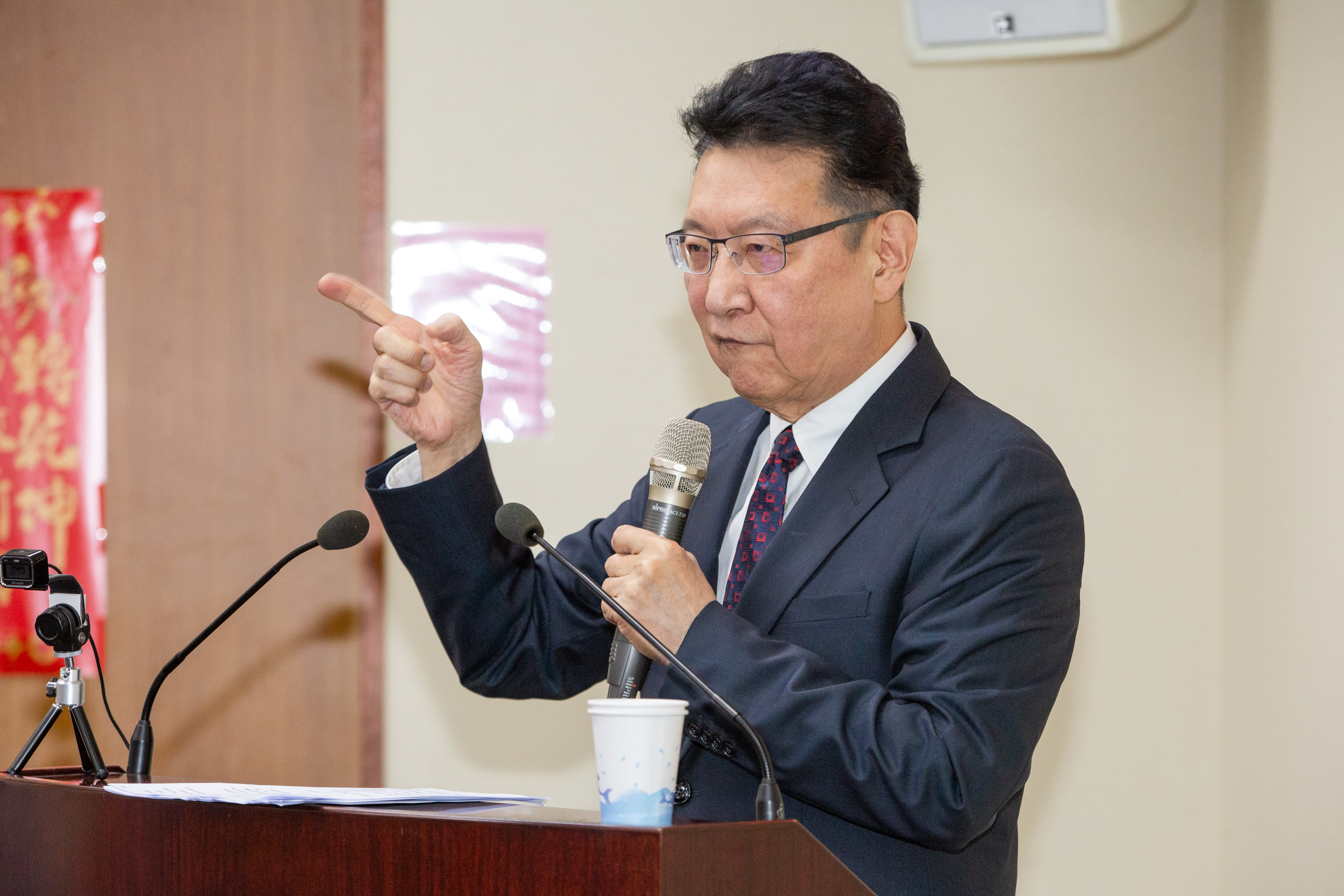 趙少康稱新北市民不在乎侯友宜落跑，讓新北人黃光芹相當不以為然，質疑怎可為全新北市民代言。（本刊資料照）