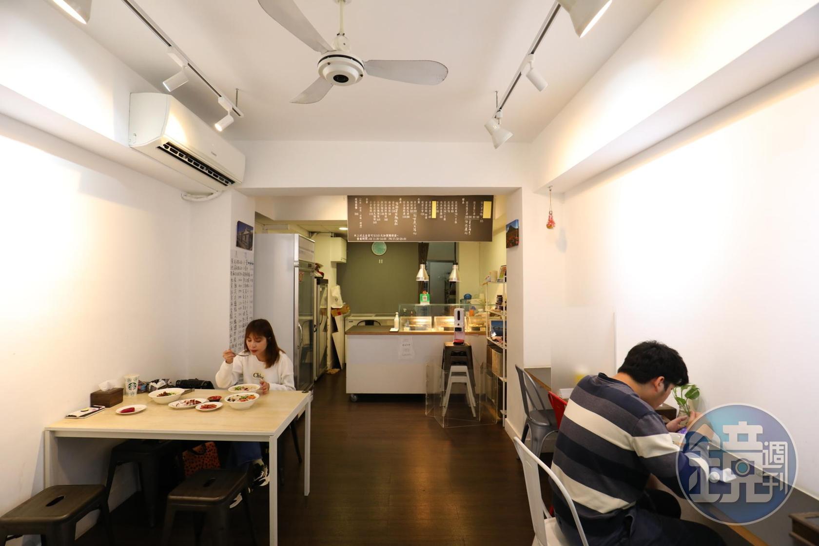 店面和料理精神一樣,簡單就很美好。