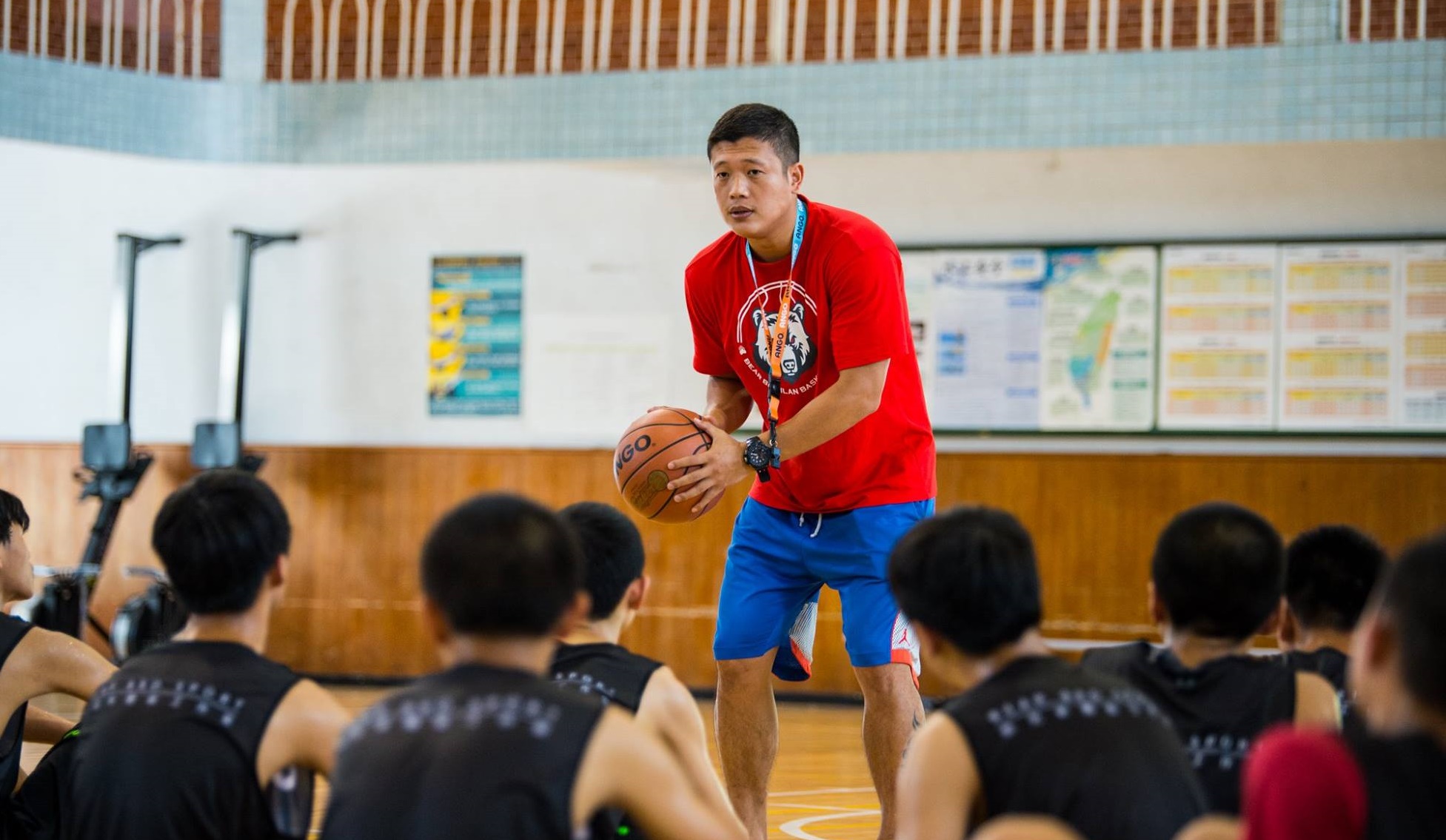 生涯以射手闖蕩籃壇的王男桂26日清晨因車禍不幸離世。（翻攝自王男桂臉書）