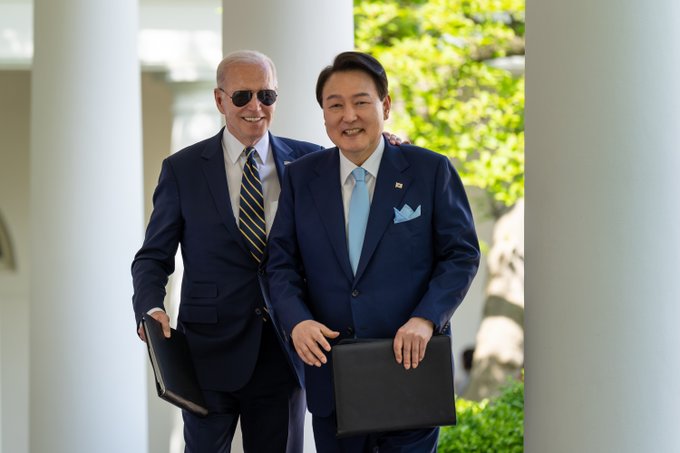 拜登尹錫悅會談討論促進台海穩定，美核潛艦逾40年來將首度部署南韓。（翻自拜登推特）