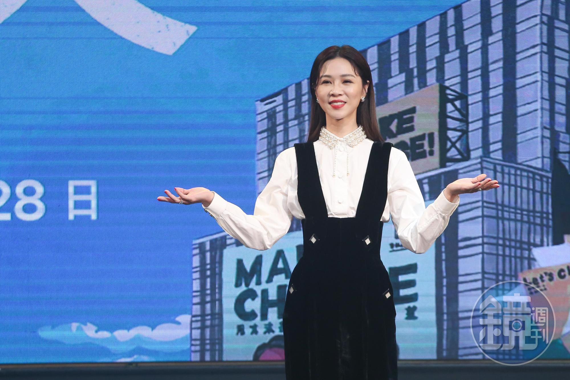 謝盈萱亮麗出席《人選之人-造浪者》上線記者會。