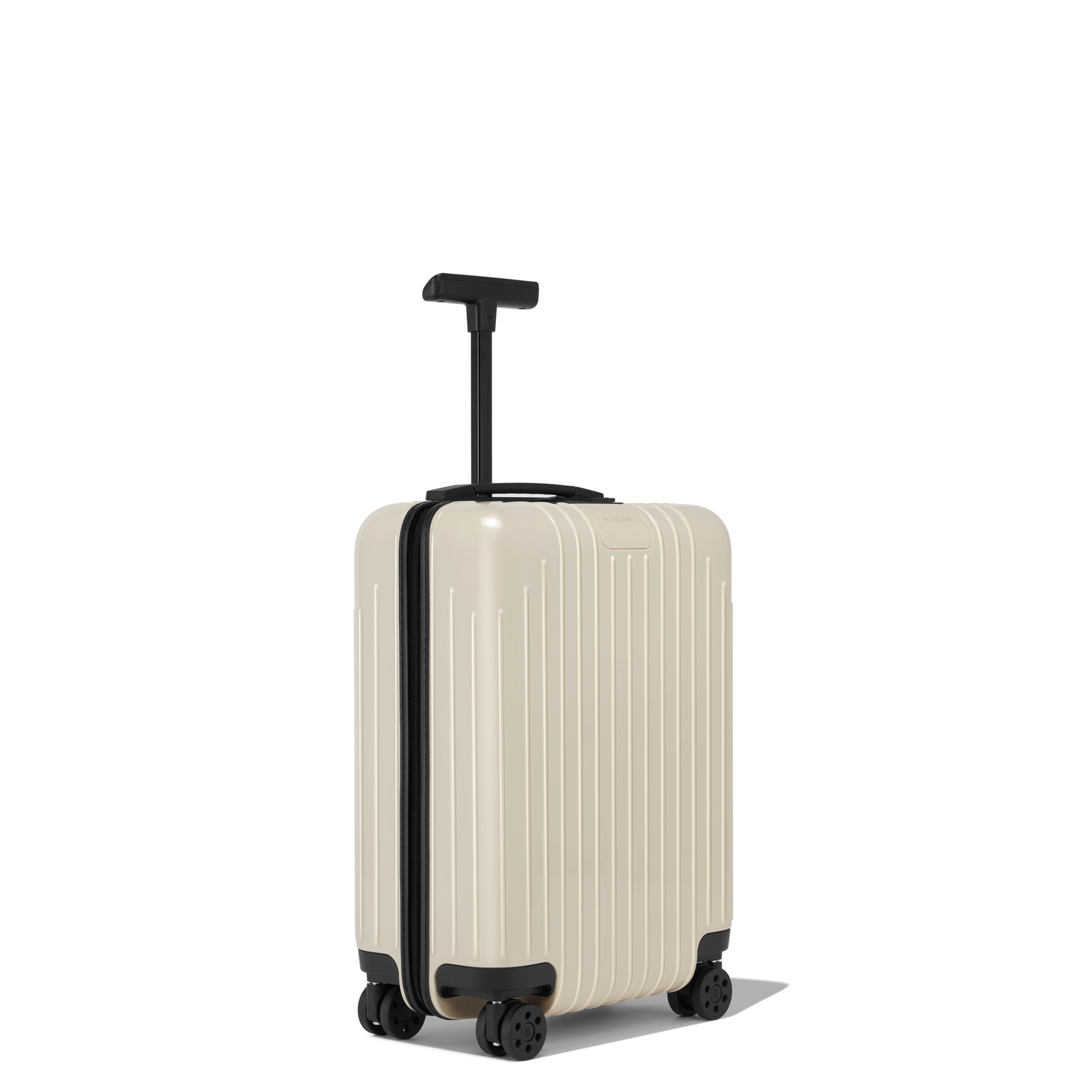 Essential Lite系列Cabin U Ivory象牙色行李箱。NT$20,800(美之心提供)