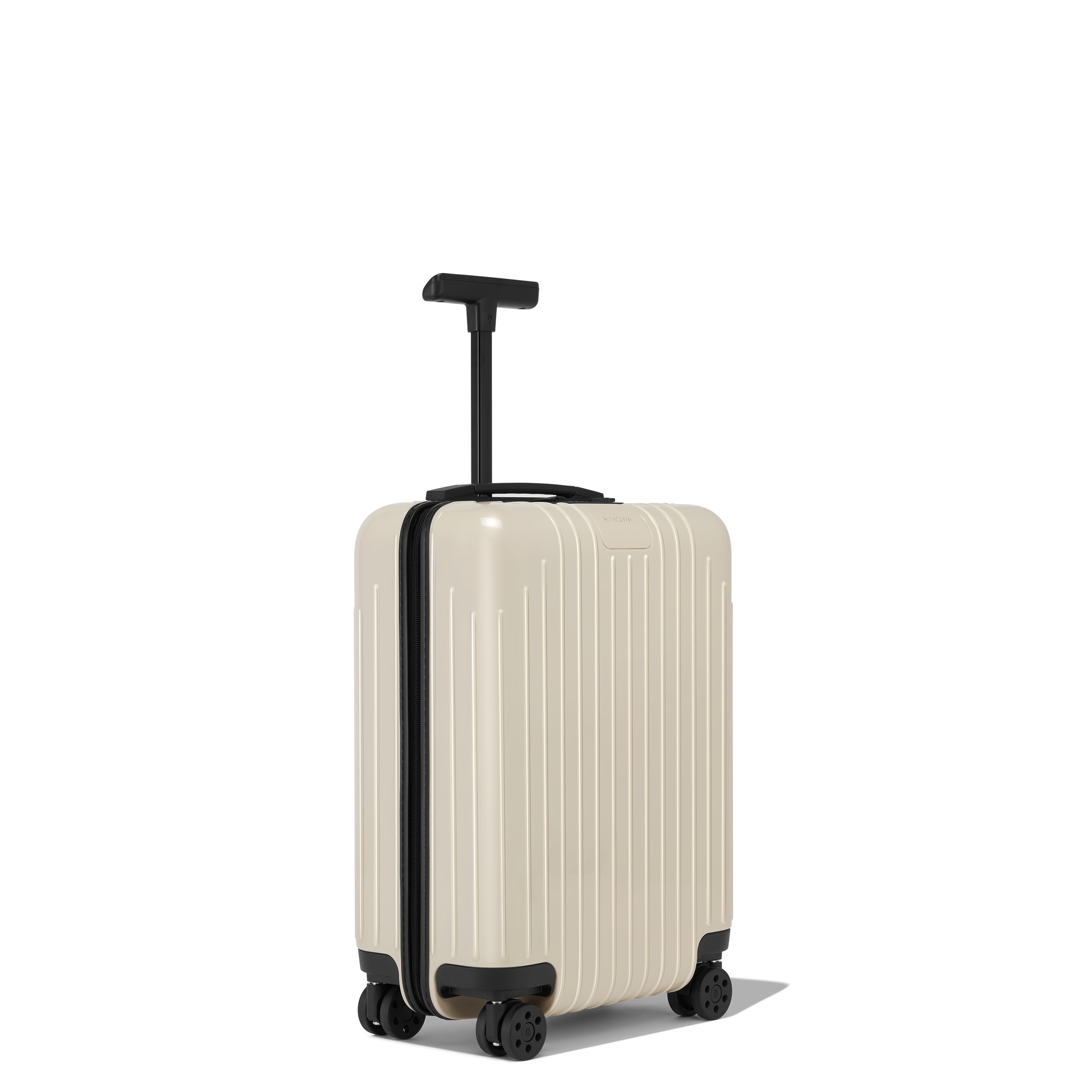 Essential Lite系列Cabin U Ivory象牙色行李箱。NT$20,800(美之心提供)